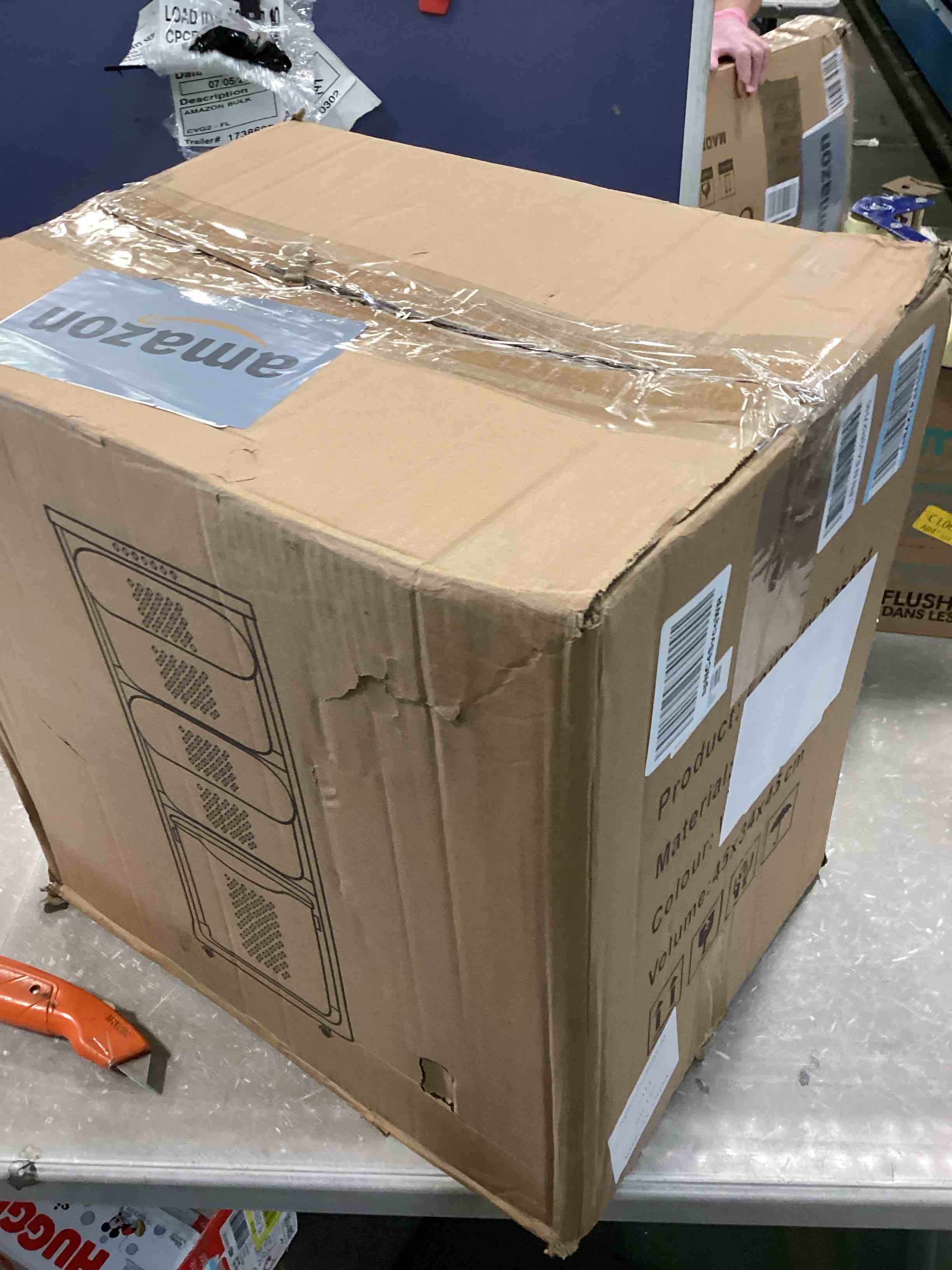https://s3.amazonaws.com/lotting-images-prod/bidfta/YEL6644145_1720467441317.jpeg