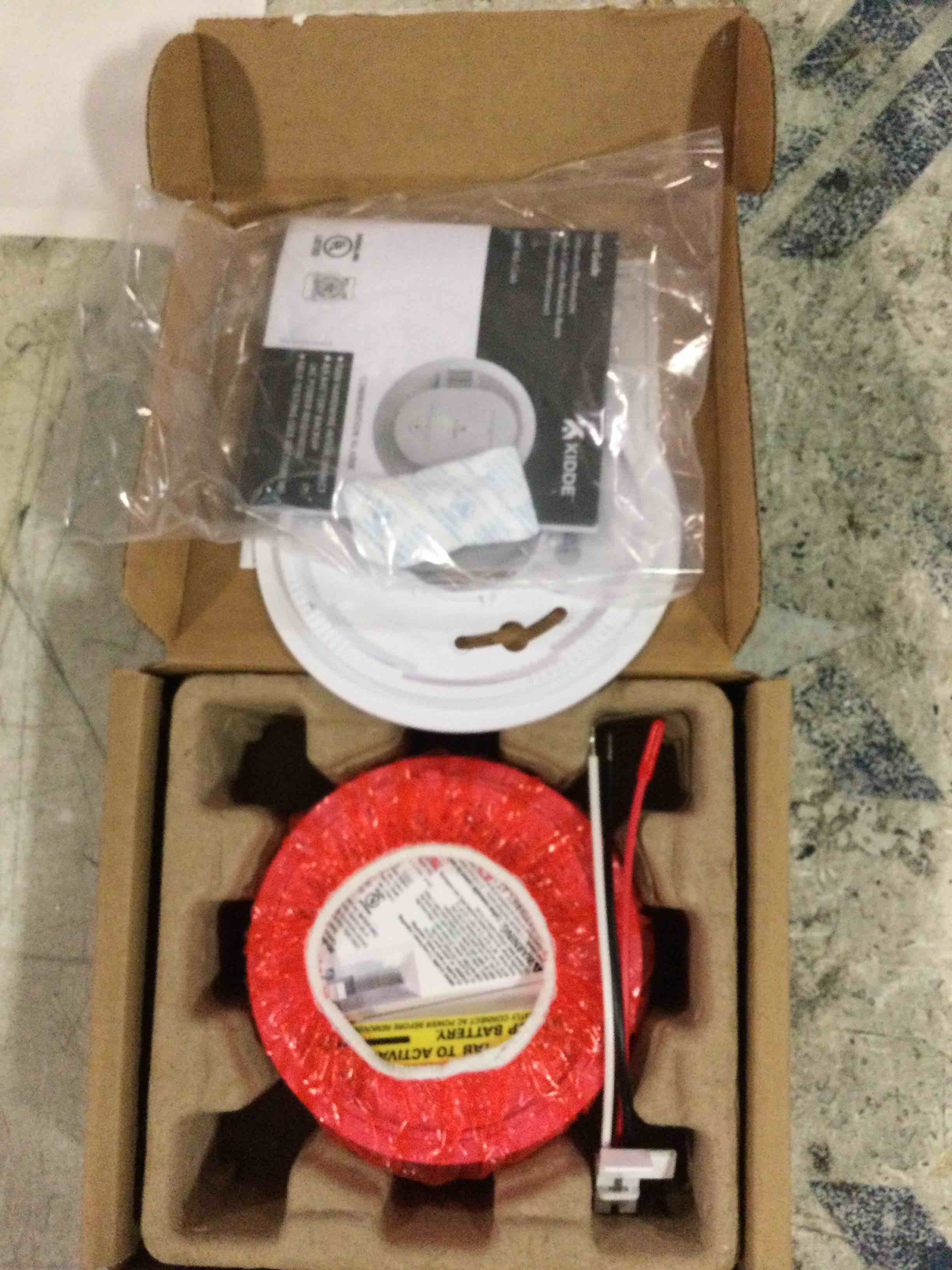 https://s3.amazonaws.com/lotting-images-prod/bidfta/YEL6646139_1720761361850.jpeg