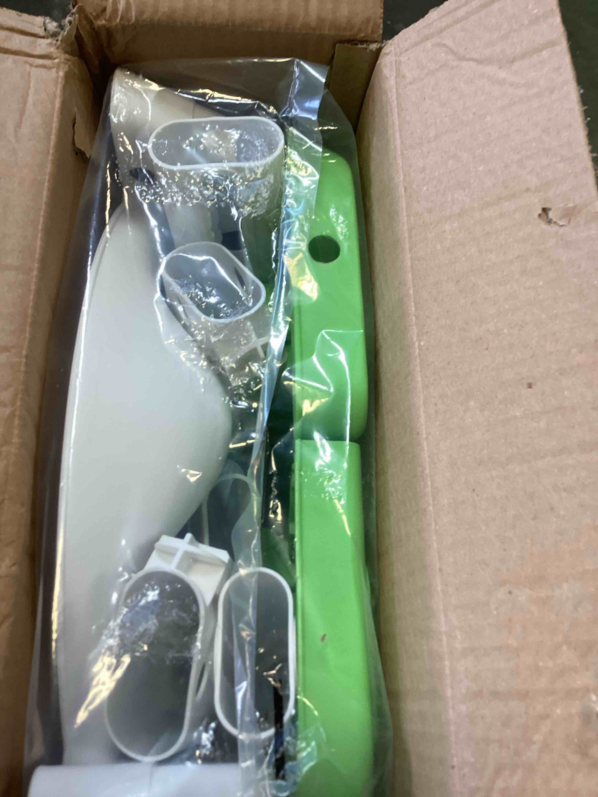https://s3.amazonaws.com/lotting-images-prod/bidfta/YEL6647044_1720204582121.jpeg