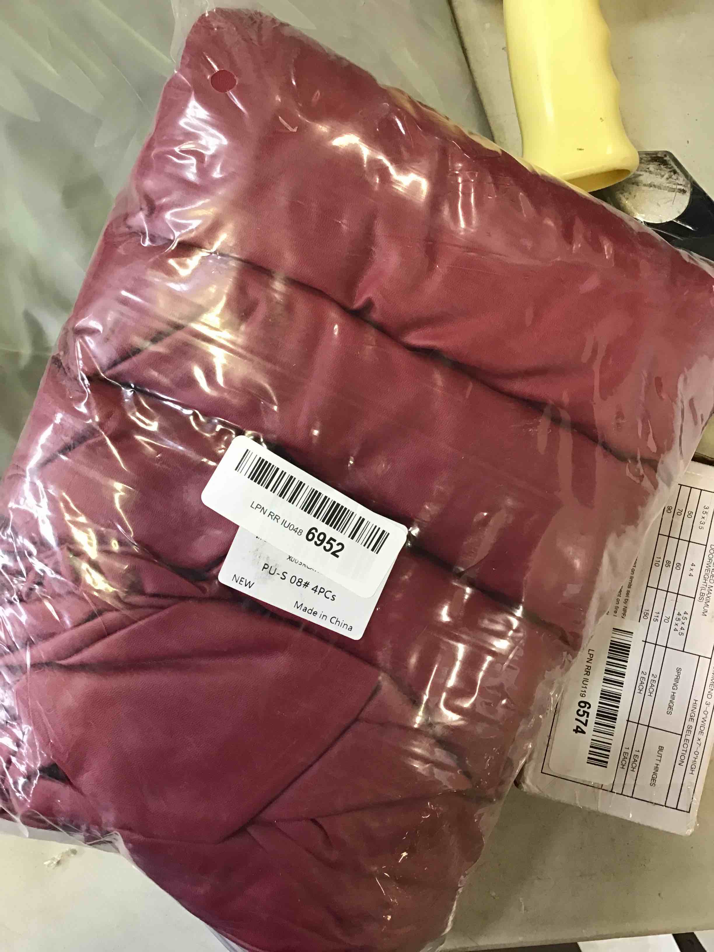 https://s3.amazonaws.com/lotting-images-prod/bidfta/YEL6647382_1720466992497.jpeg