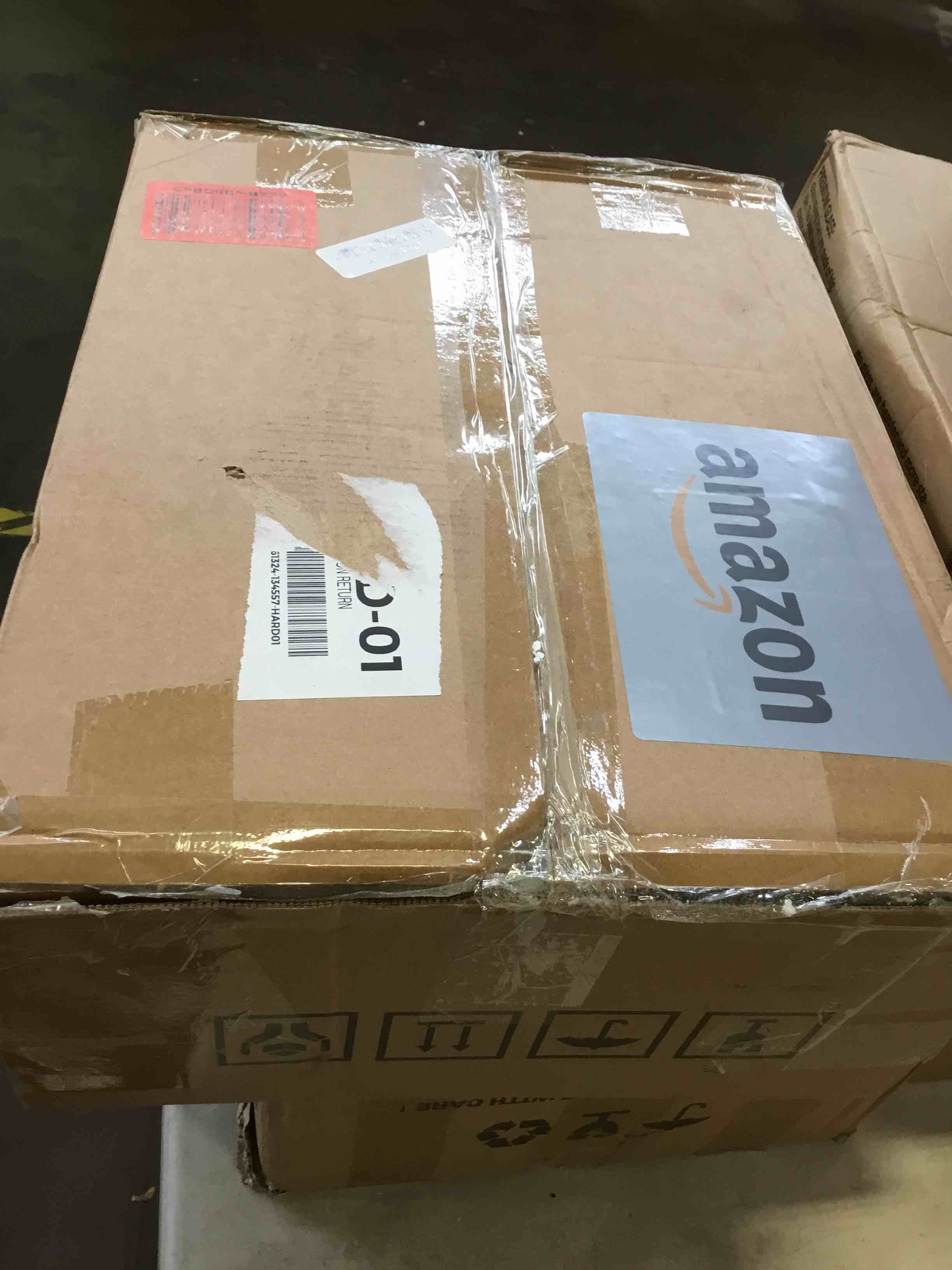 https://s3.amazonaws.com/lotting-images-prod/bidfta/YEL6647491_1720532388614.jpeg