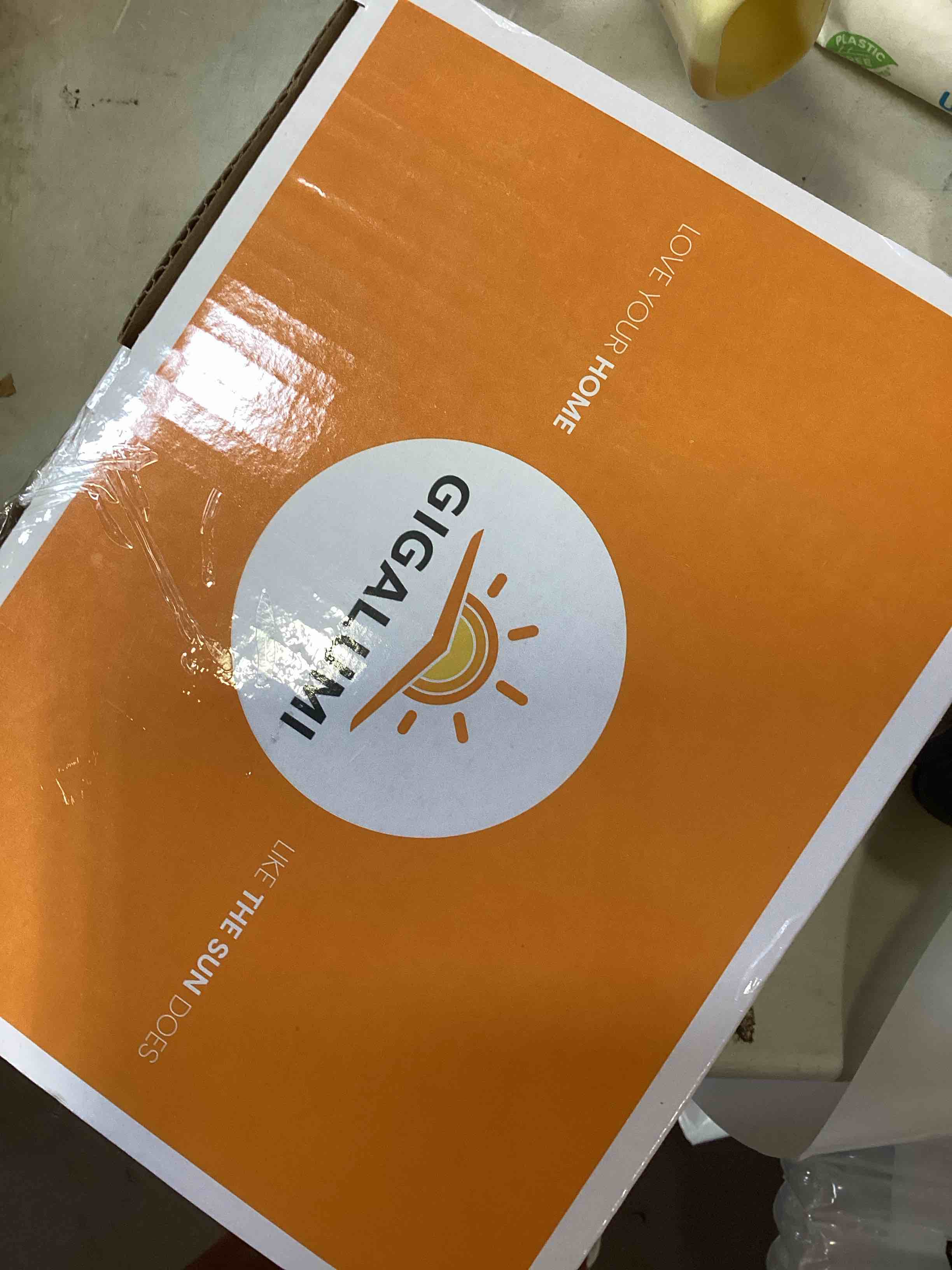https://s3.amazonaws.com/lotting-images-prod/bidfta/YEL6647598_1720544135692.jpeg