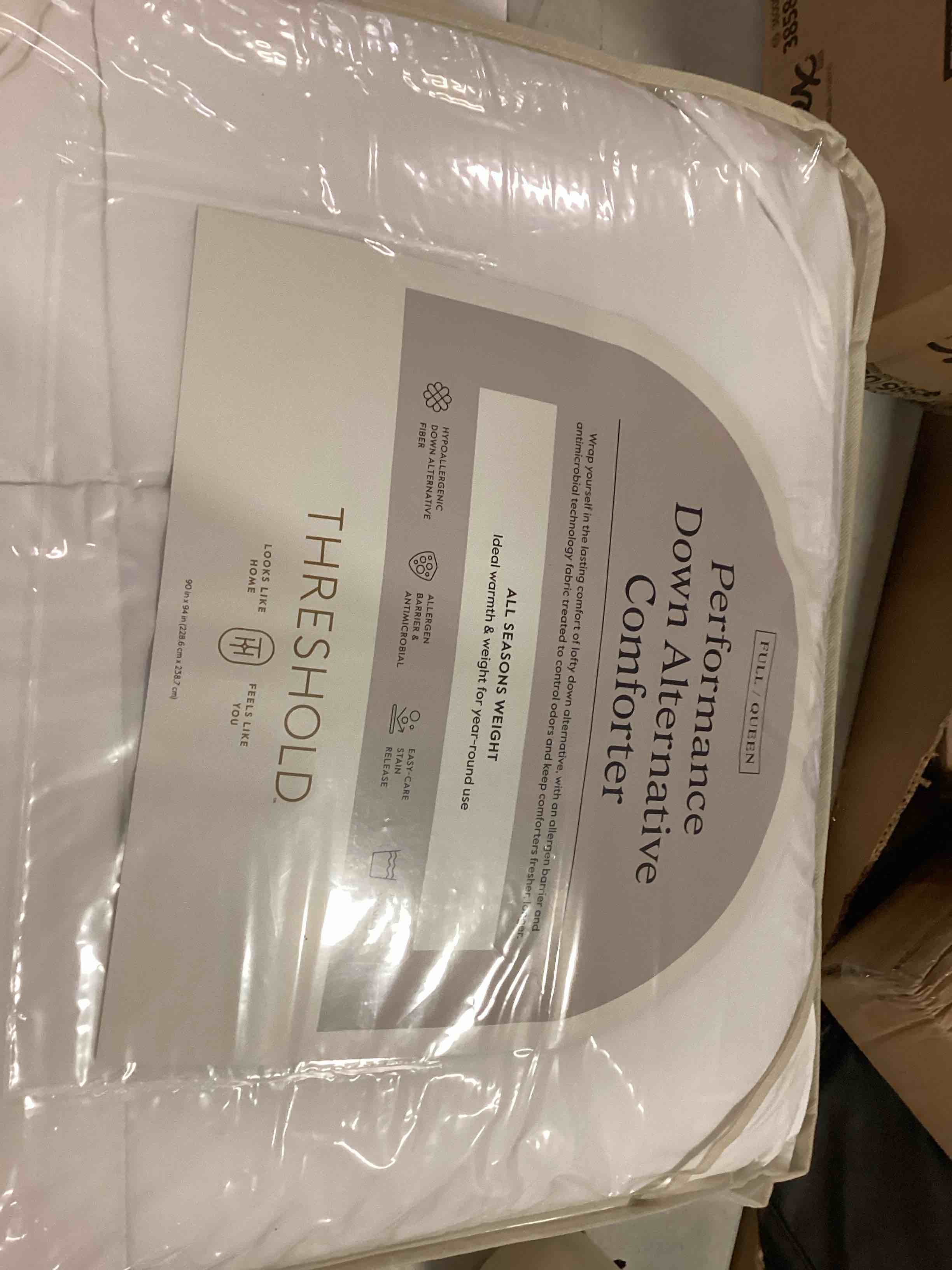https://s3.amazonaws.com/lotting-images-prod/bidfta/YEL6650897_1721155158628.jpeg