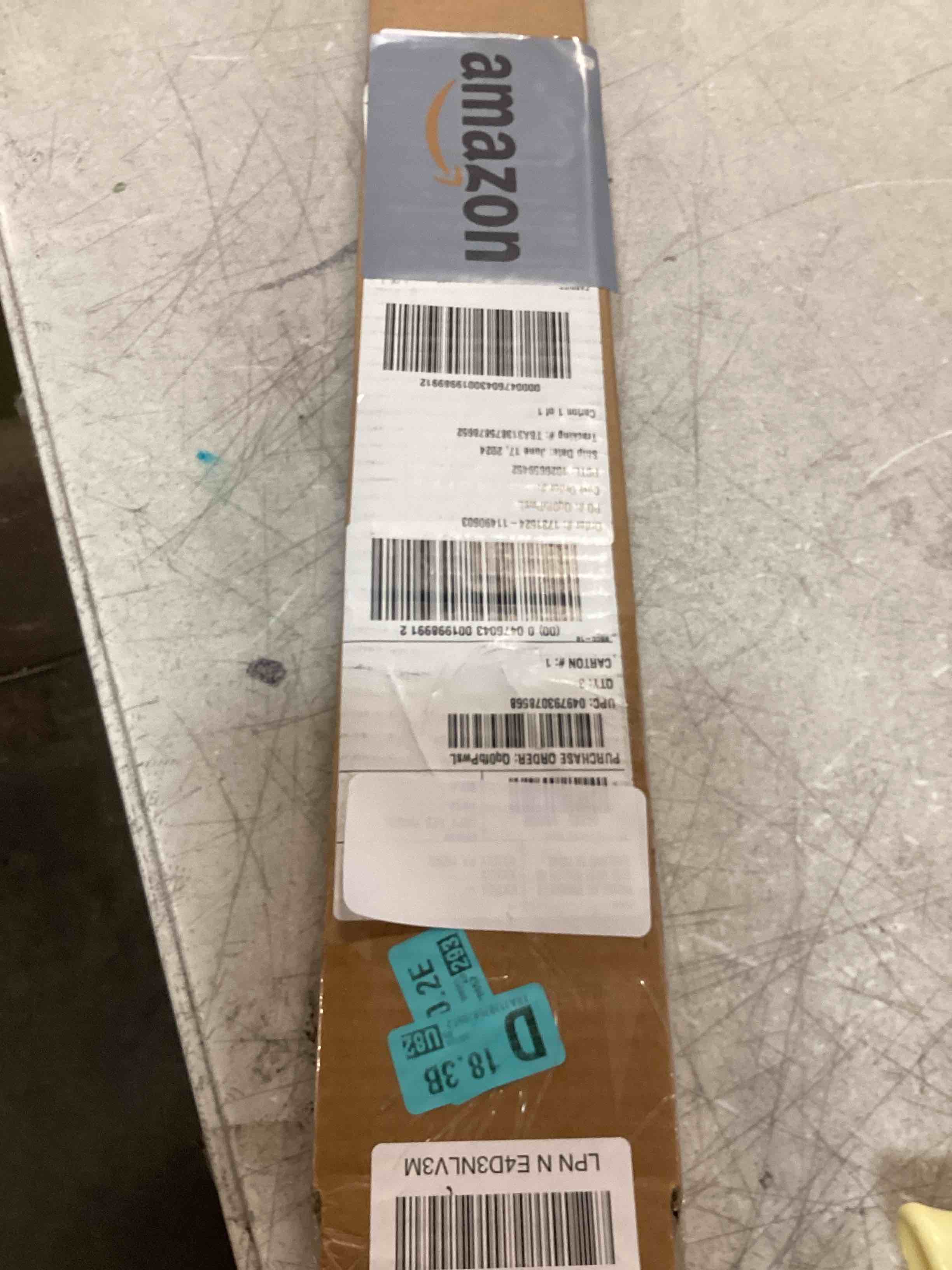 https://s3.amazonaws.com/lotting-images-prod/bidfta/YEL6652762_1721392203820.jpeg