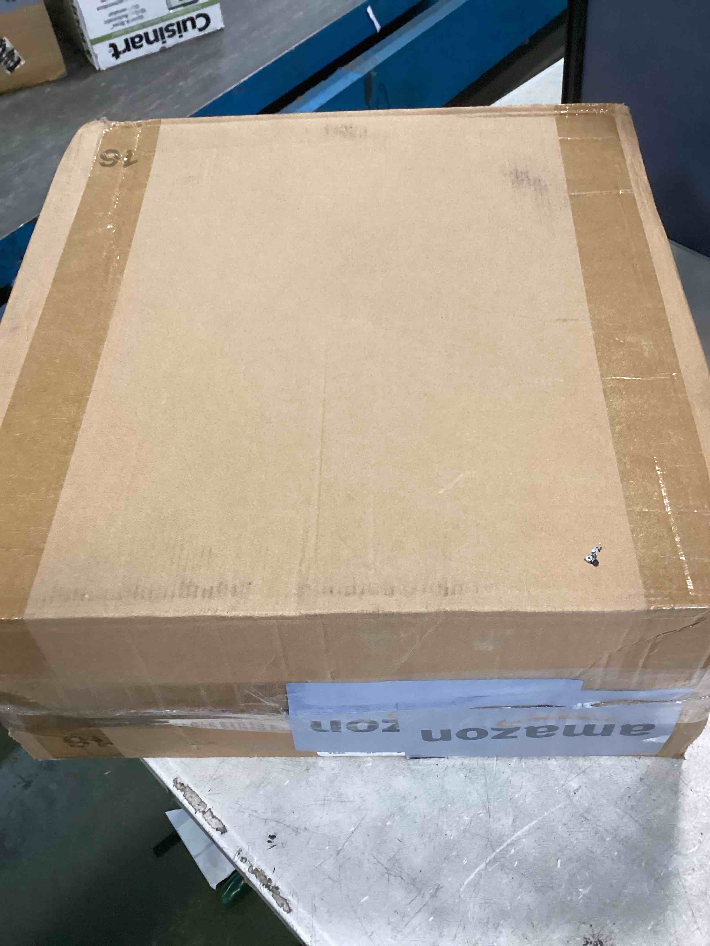 https://s3.amazonaws.com/lotting-images-prod/bidfta/YEL6655345_1720455205927.jpeg