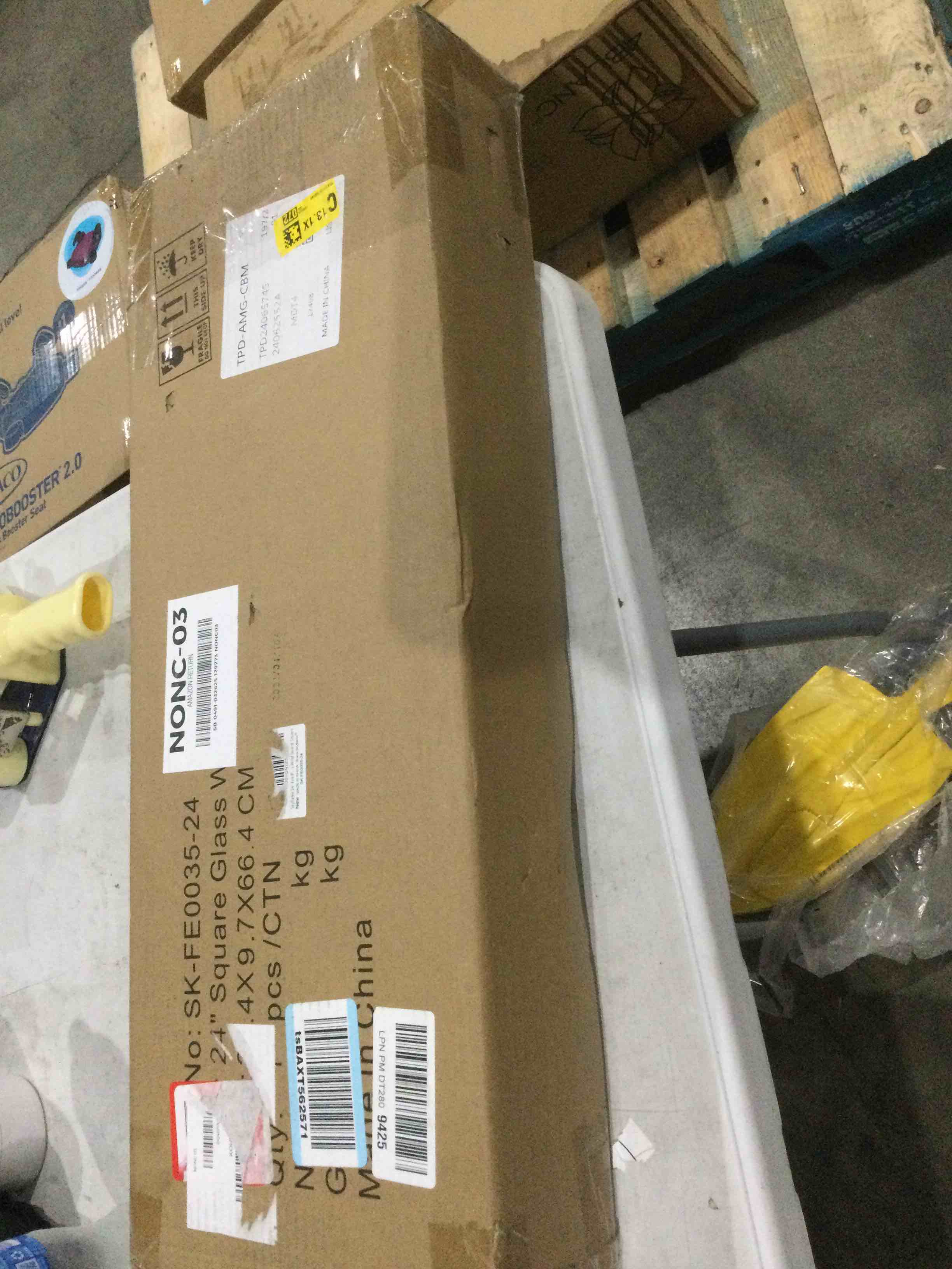 https://s3.amazonaws.com/lotting-images-prod/bidfta/YEL6657451_1746627534973.jpeg
