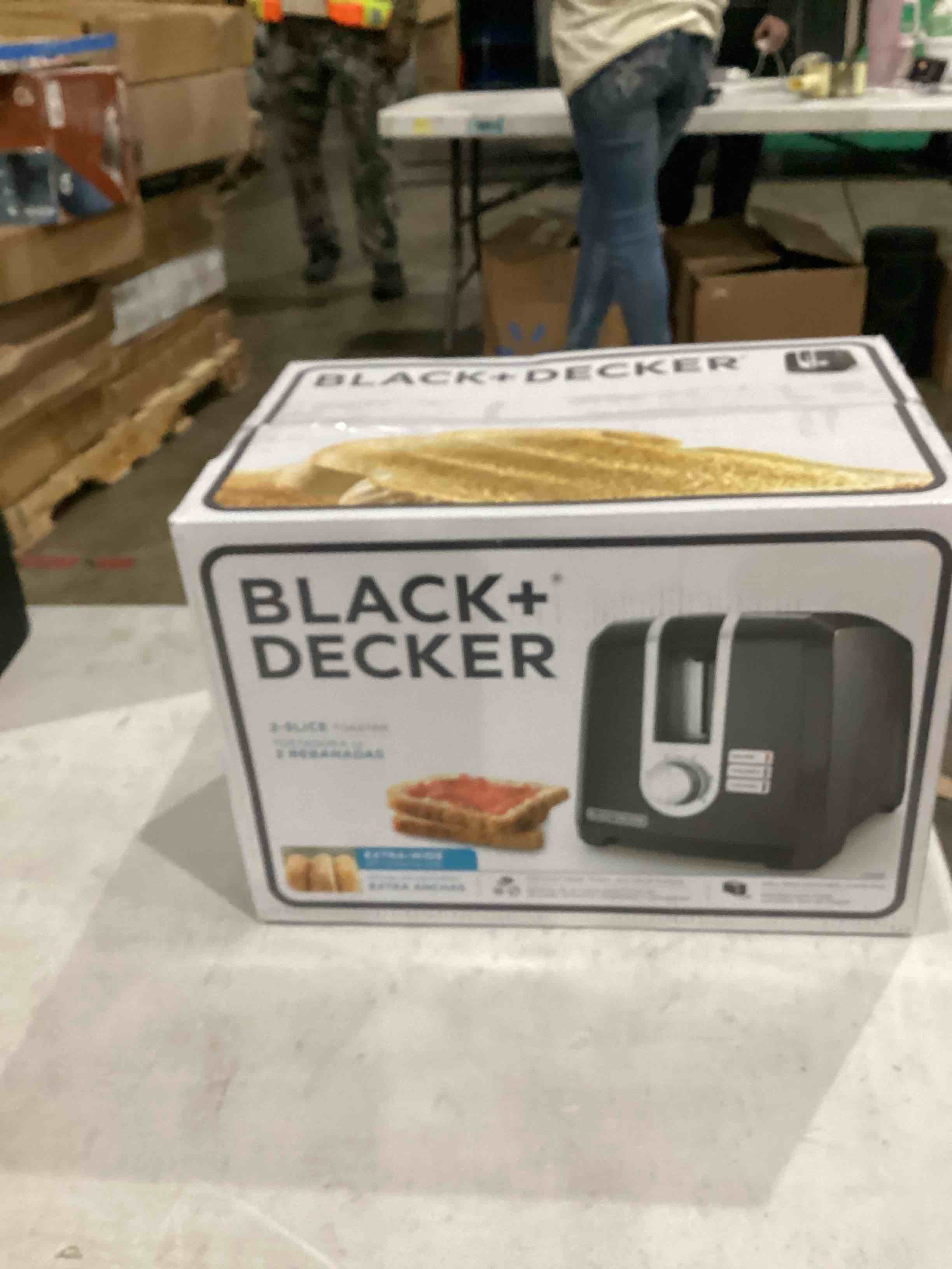 https://s3.amazonaws.com/lotting-images-prod/bidfta/YEL6657574_1746795480337.jpeg