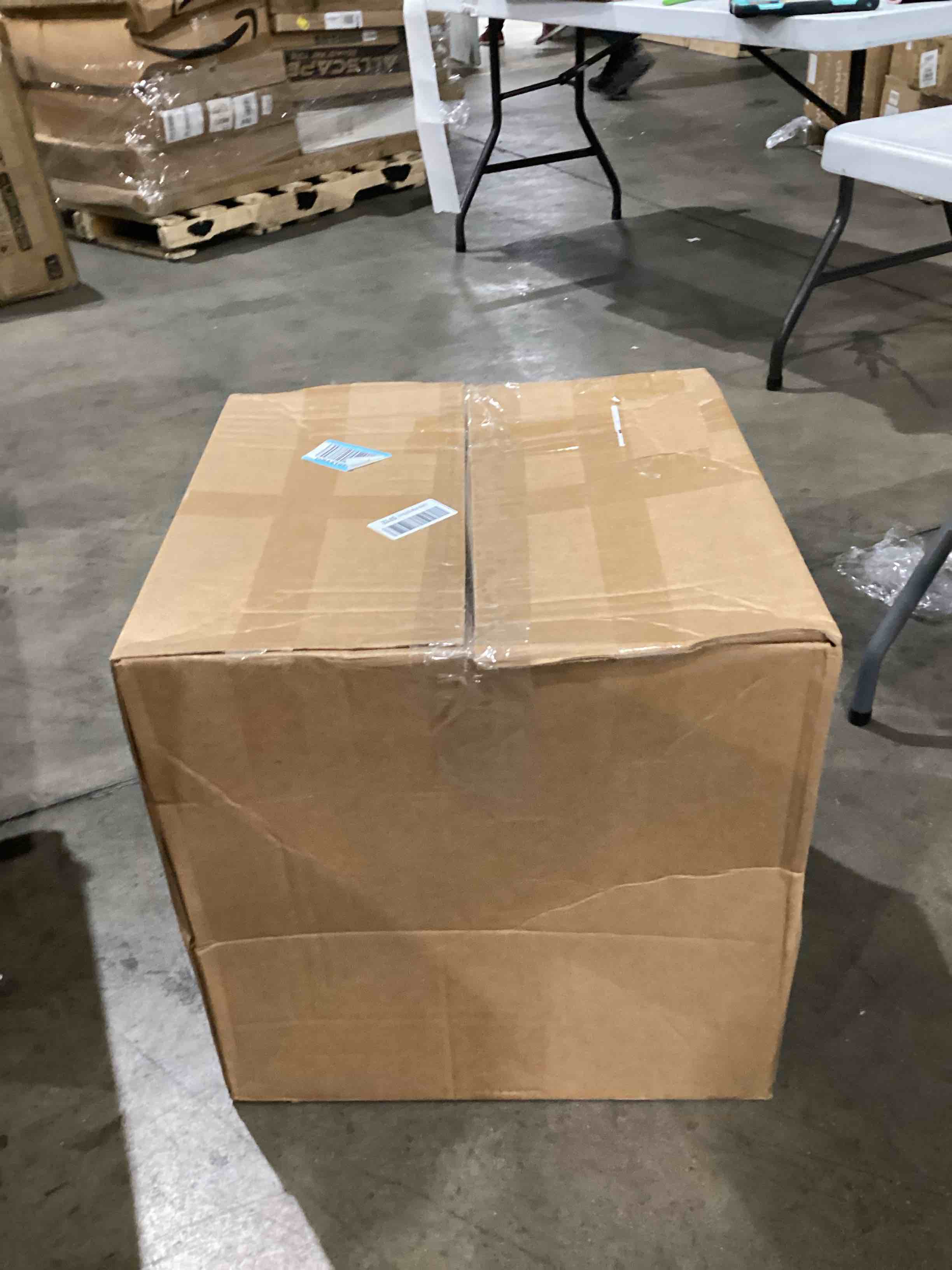https://s3.amazonaws.com/lotting-images-prod/bidfta/YEL6657579_1746797621248.jpeg