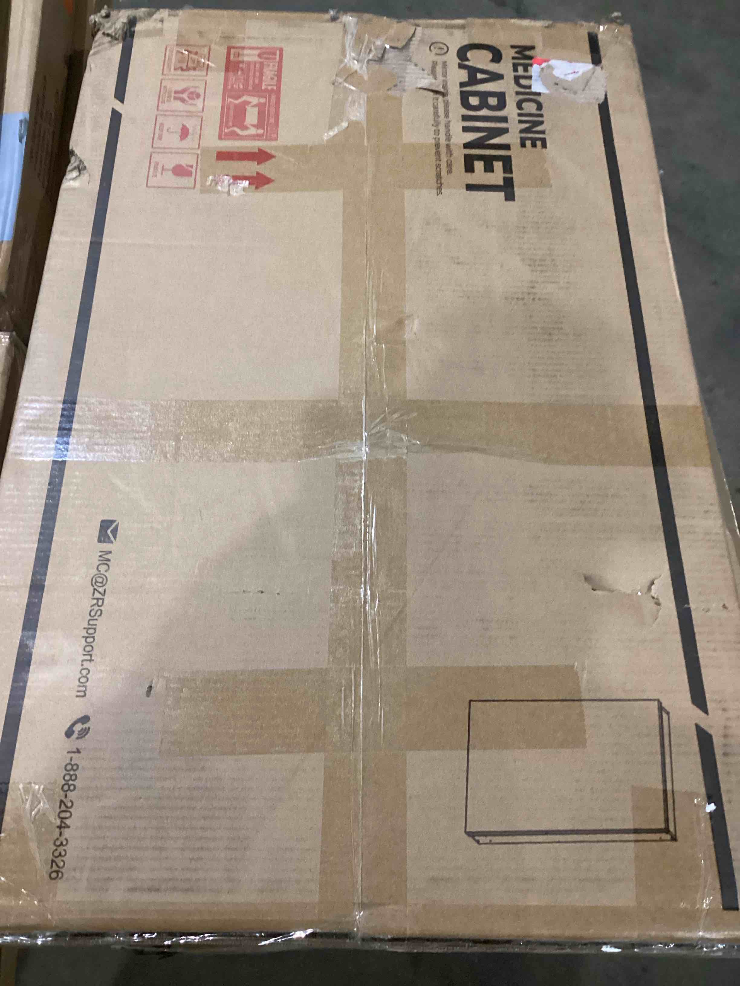 https://s3.amazonaws.com/lotting-images-prod/bidfta/YEL6657718_1747932221760.jpeg