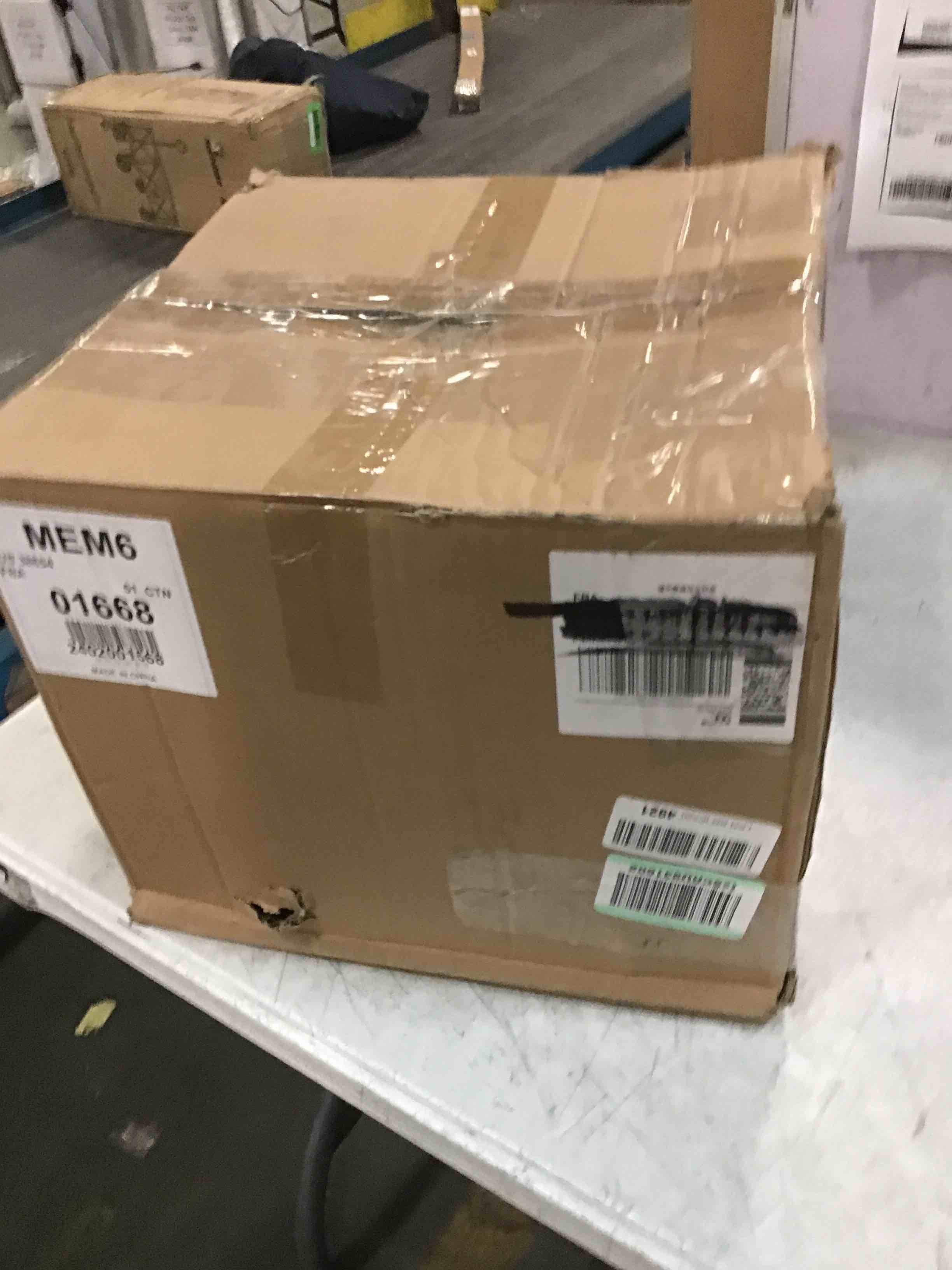 https://s3.amazonaws.com/lotting-images-prod/bidfta/YEL6668103_1721737589952.jpeg