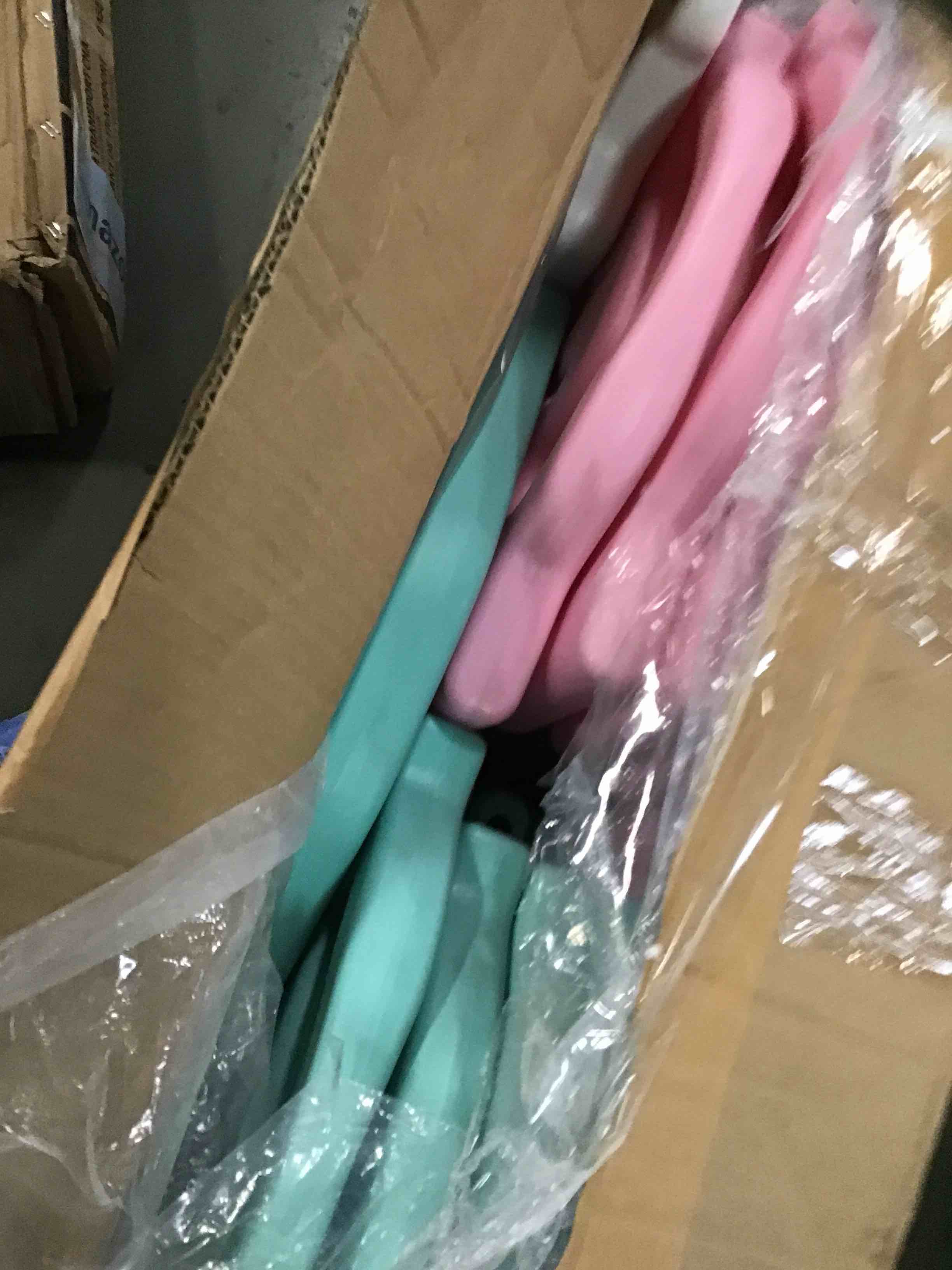 https://s3.amazonaws.com/lotting-images-prod/bidfta/YEL6669143_1721913016231.jpeg