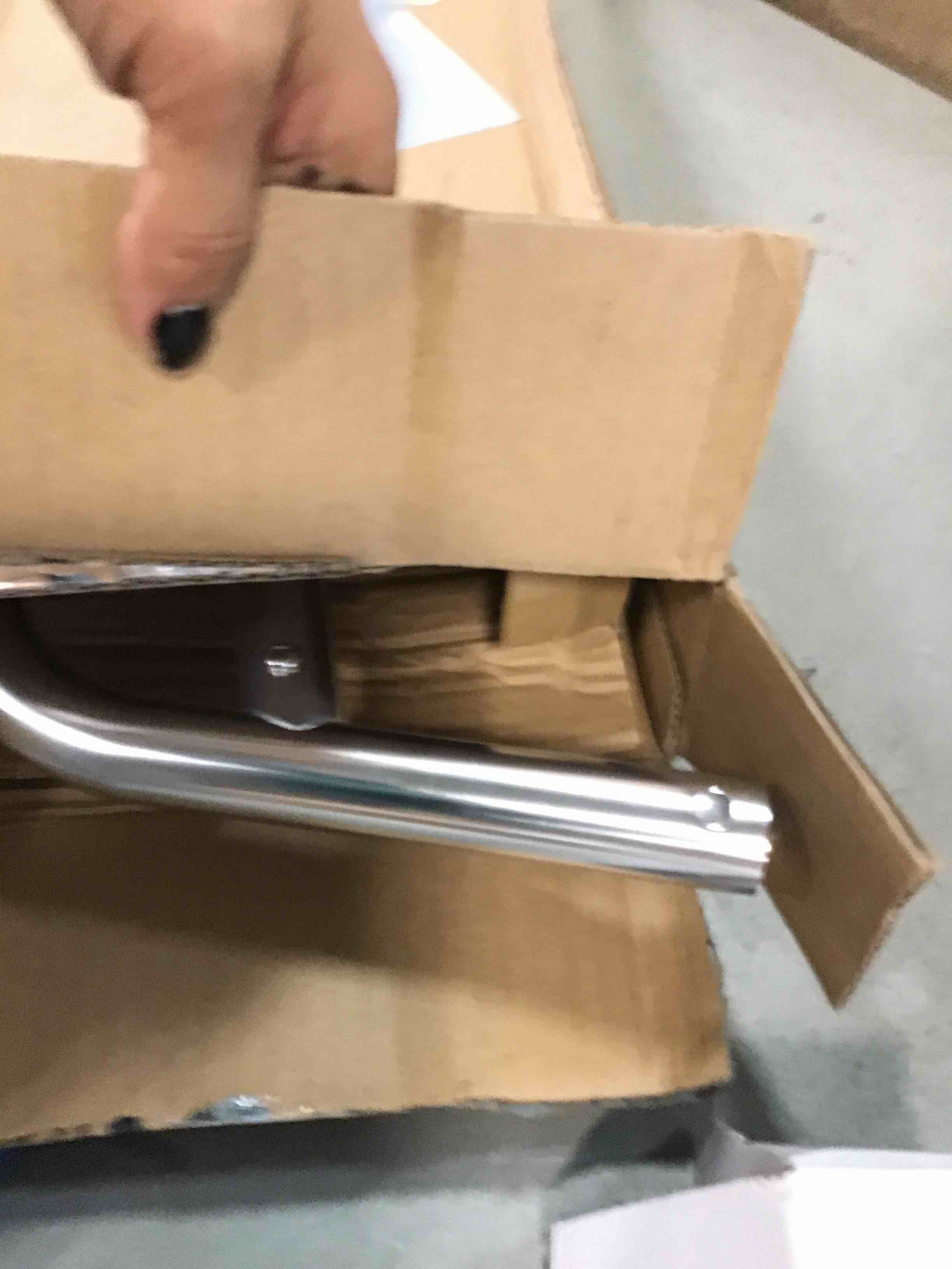 https://s3.amazonaws.com/lotting-images-prod/bidfta/YEL6669206_1721918015205.jpeg