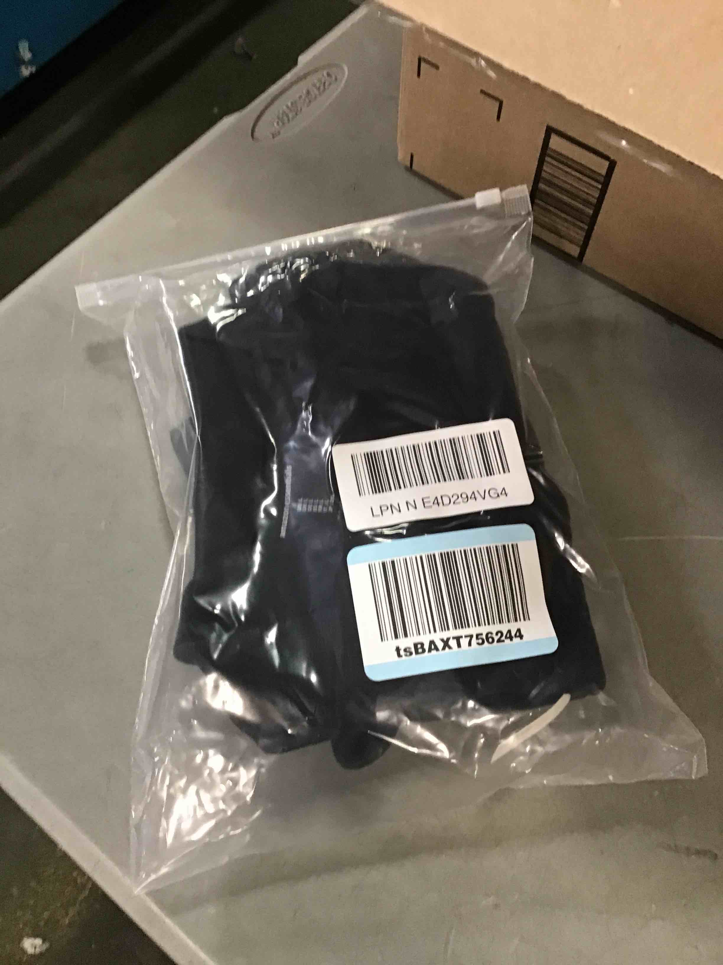 https://s3.amazonaws.com/lotting-images-prod/bidfta/YEL6669285_1721922493530.jpeg