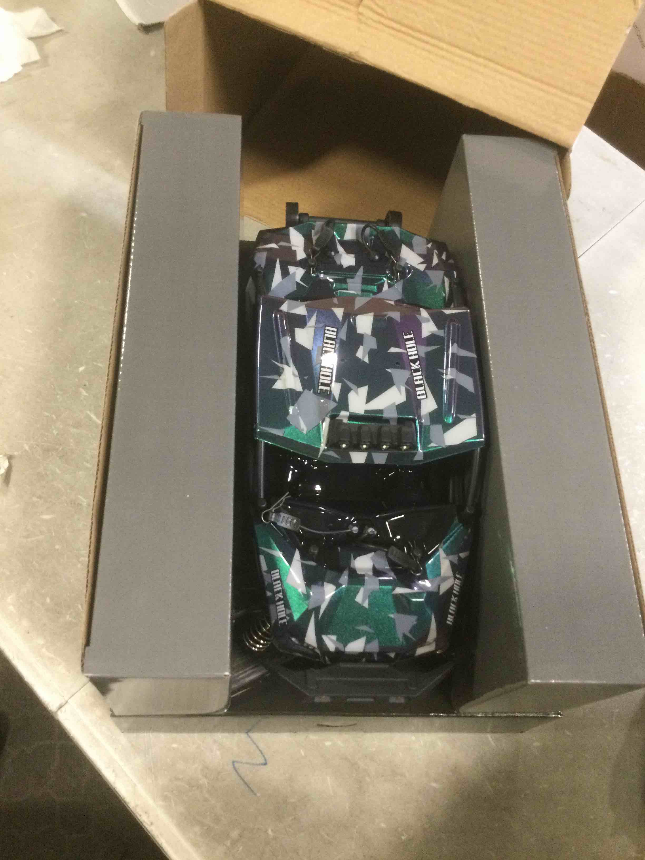 https://s3.amazonaws.com/lotting-images-prod/bidfta/YEL6669937_1721760285249.jpeg