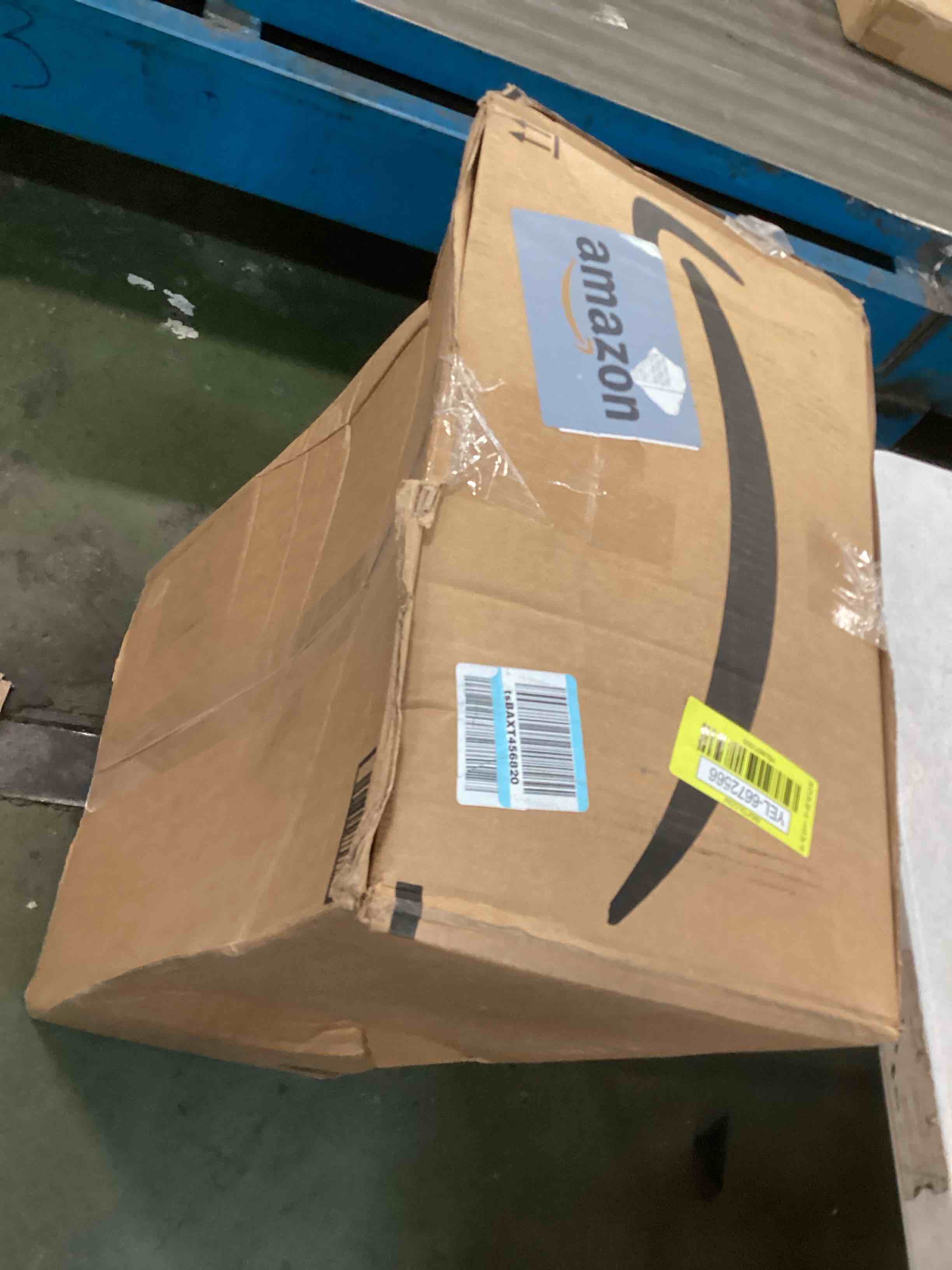 https://s3.amazonaws.com/lotting-images-prod/bidfta/YEL6672566_1722269621827.jpeg