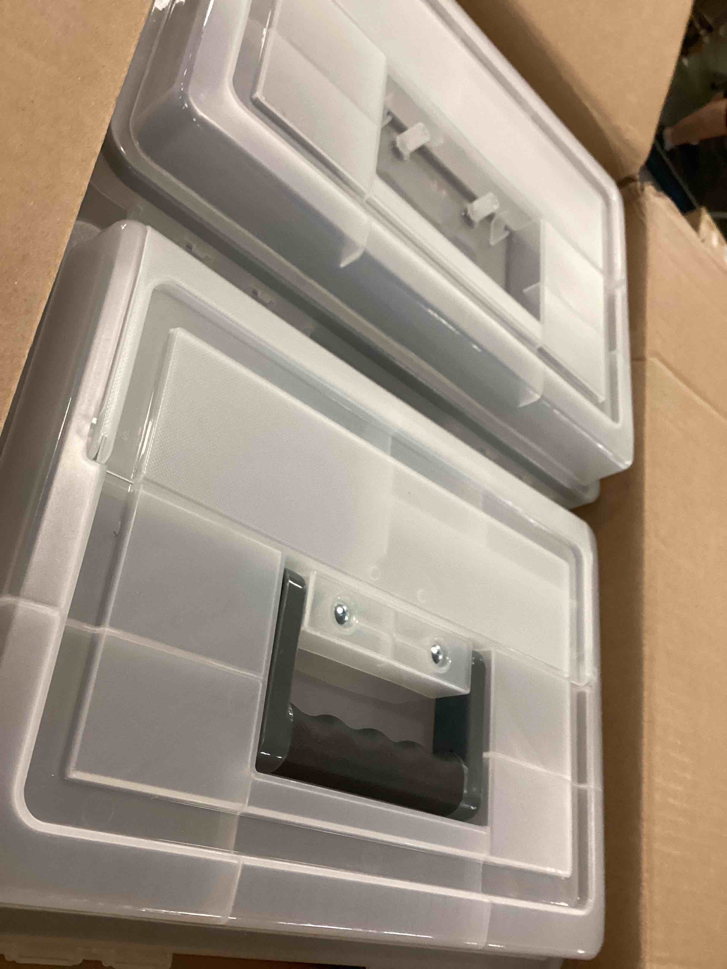 https://s3.amazonaws.com/lotting-images-prod/bidfta/YEL6673592_1722958692492.jpeg
