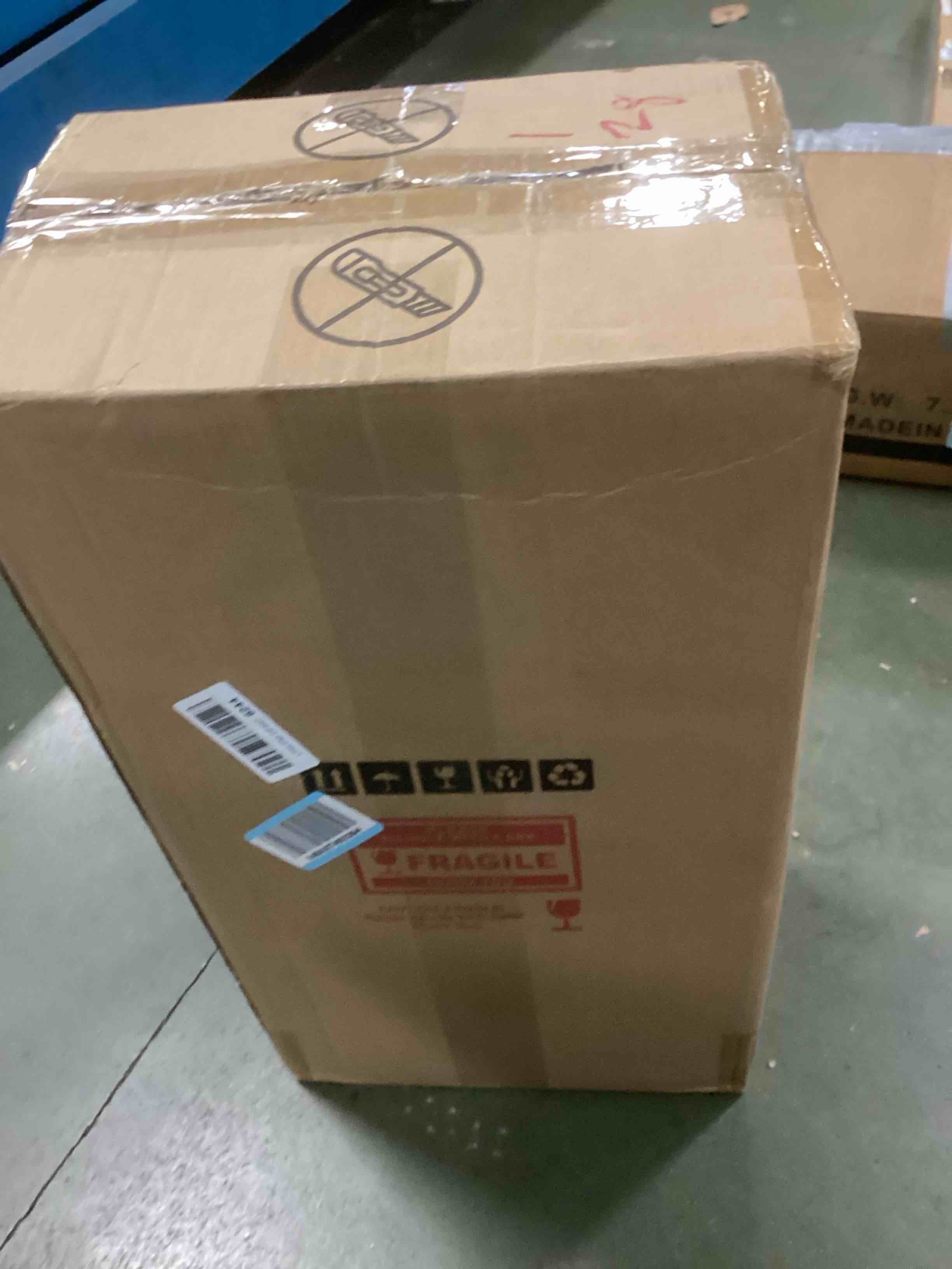 https://s3.amazonaws.com/lotting-images-prod/bidfta/YEL6674925_1734722151221.jpeg