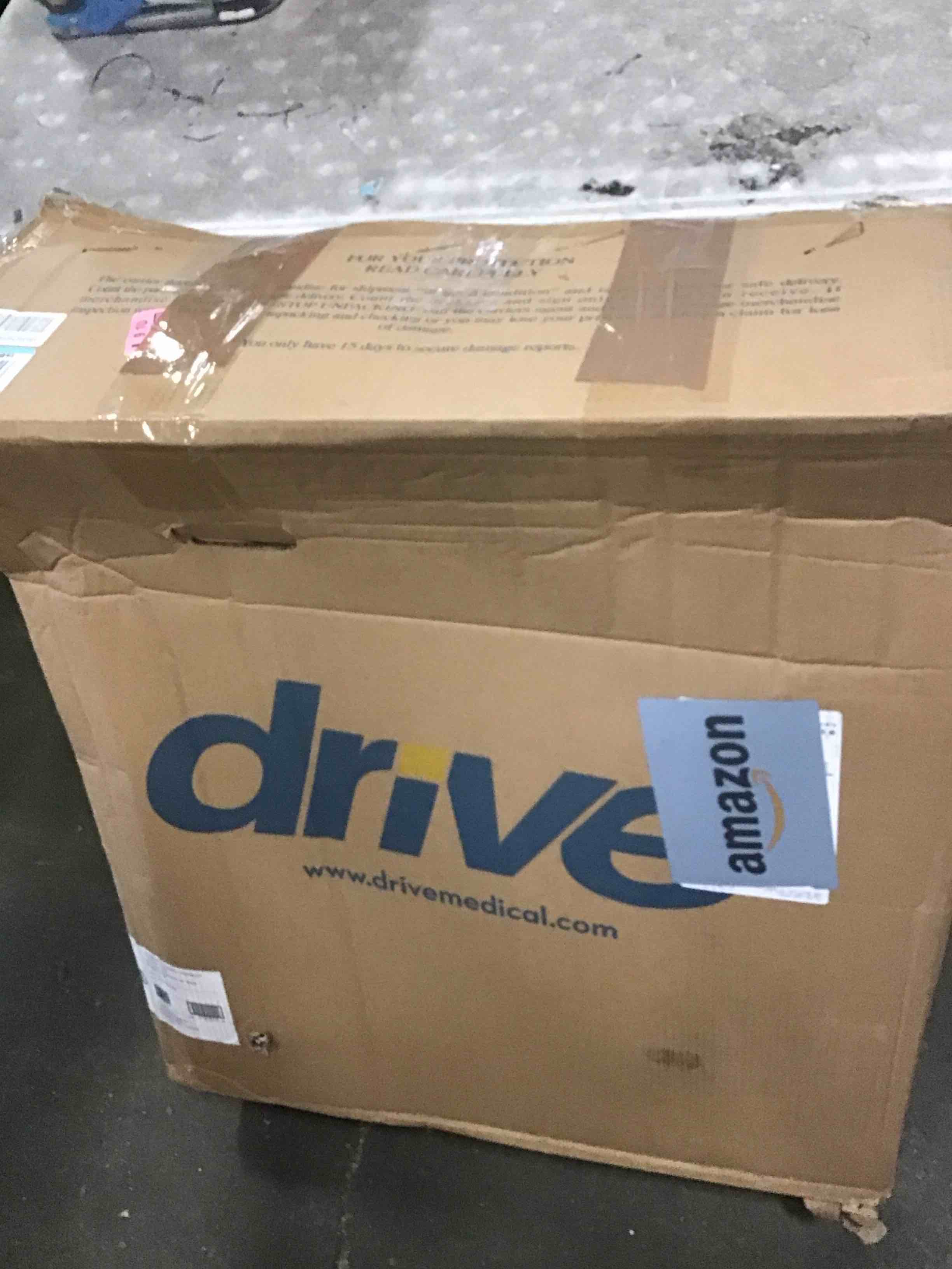 https://s3.amazonaws.com/lotting-images-prod/bidfta/YEL6675773_1721846817755.jpeg