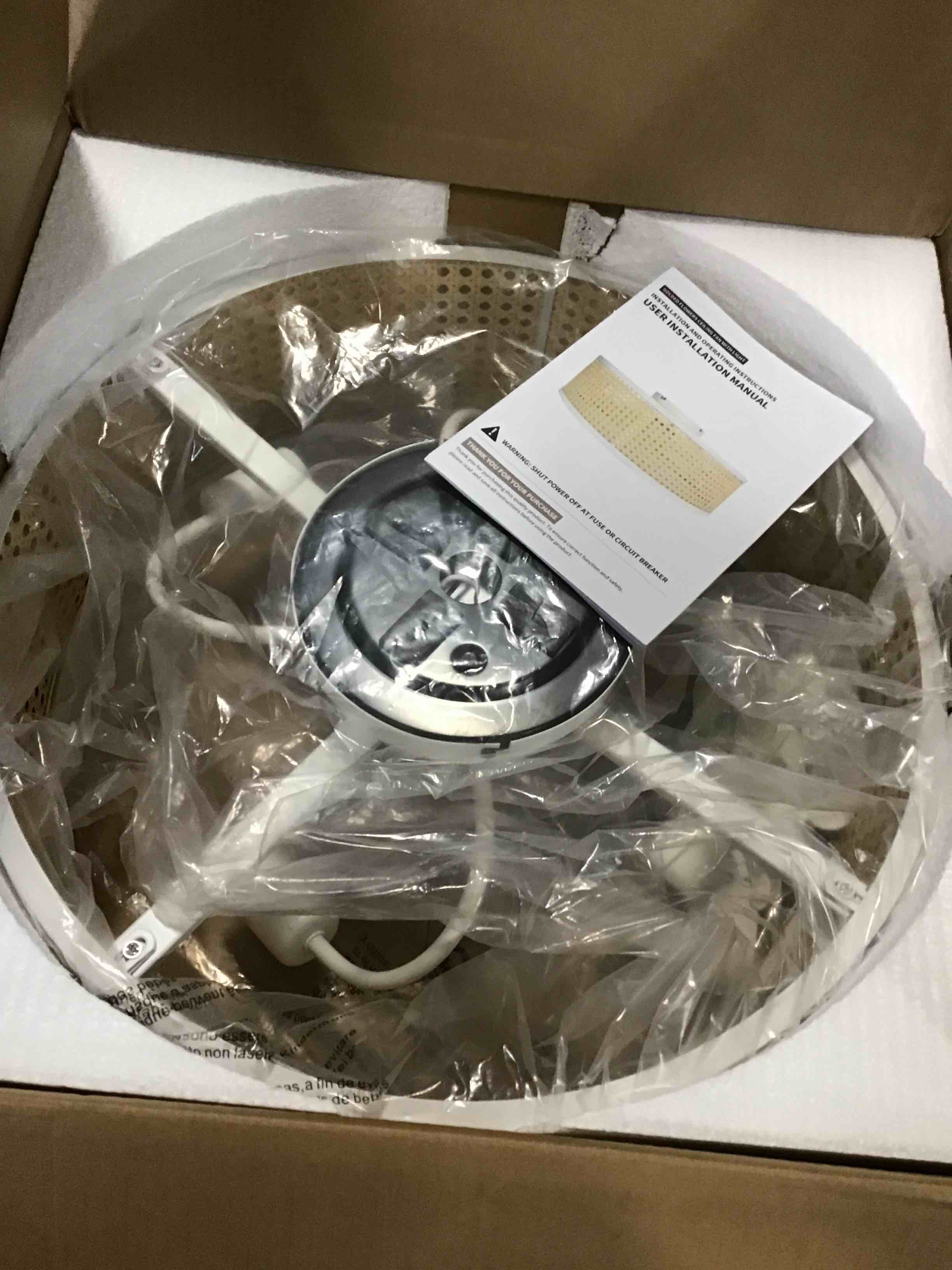 https://s3.amazonaws.com/lotting-images-prod/bidfta/YEL6676471_1722094016721.jpeg