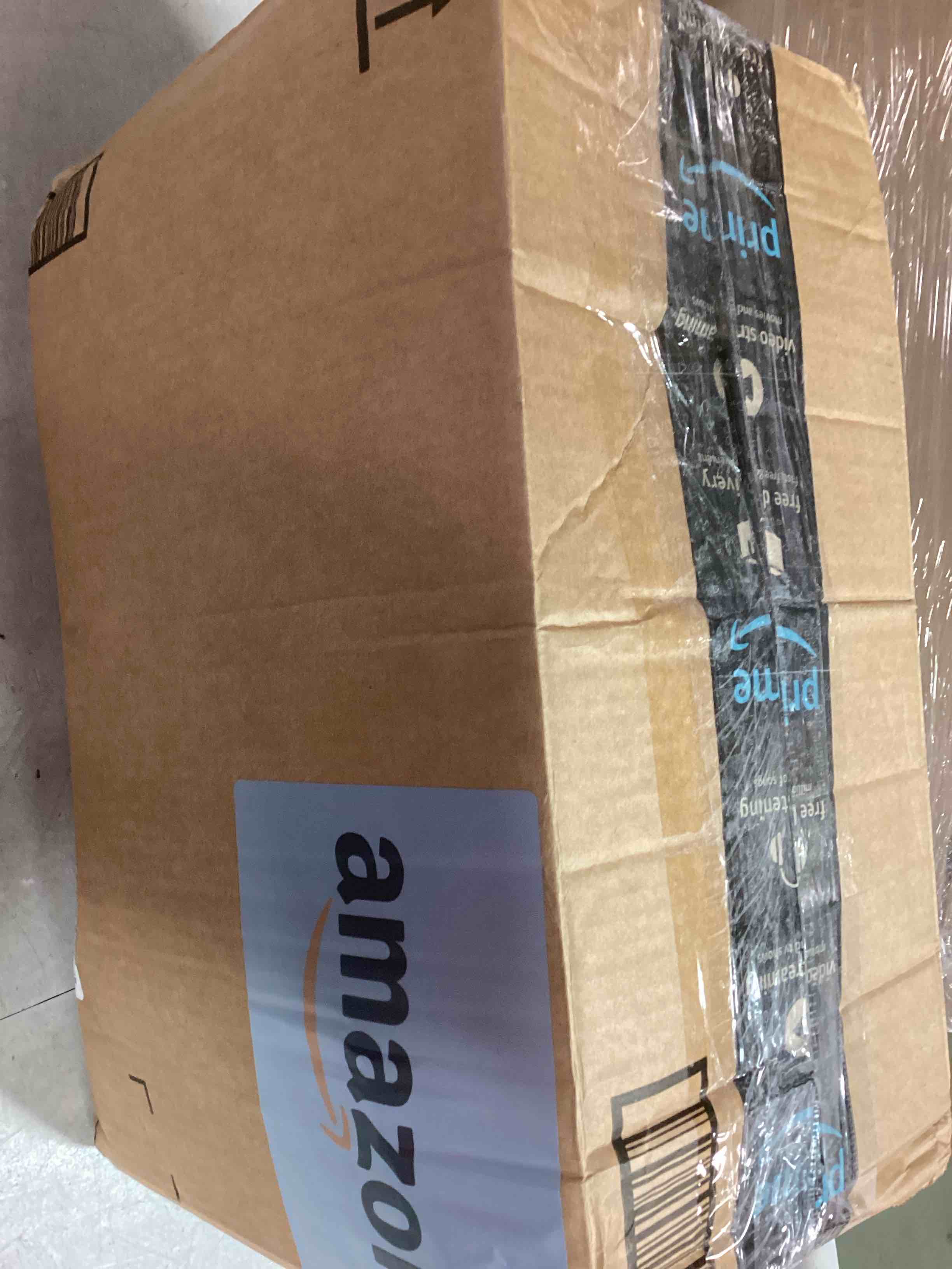 https://s3.amazonaws.com/lotting-images-prod/bidfta/YEL6679349_1722266320793.jpeg