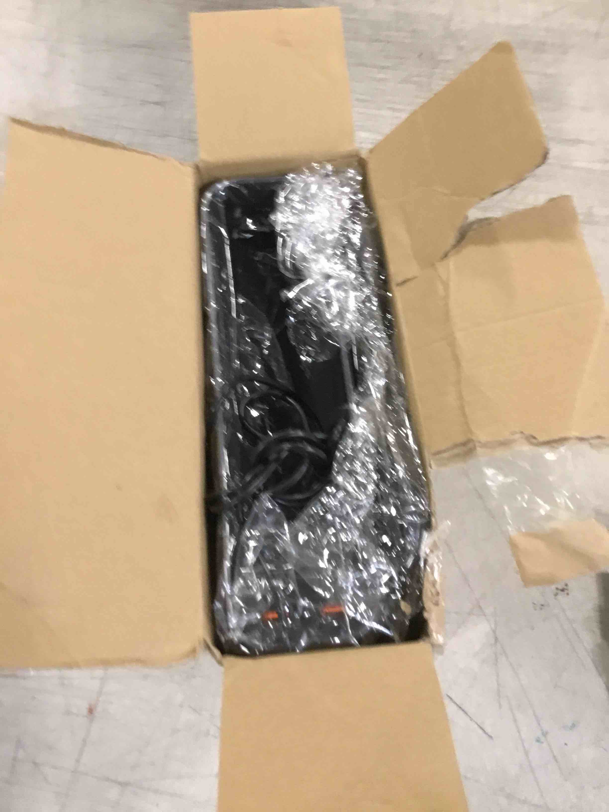 https://s3.amazonaws.com/lotting-images-prod/bidfta/YEL6680751_1722087980702.jpeg