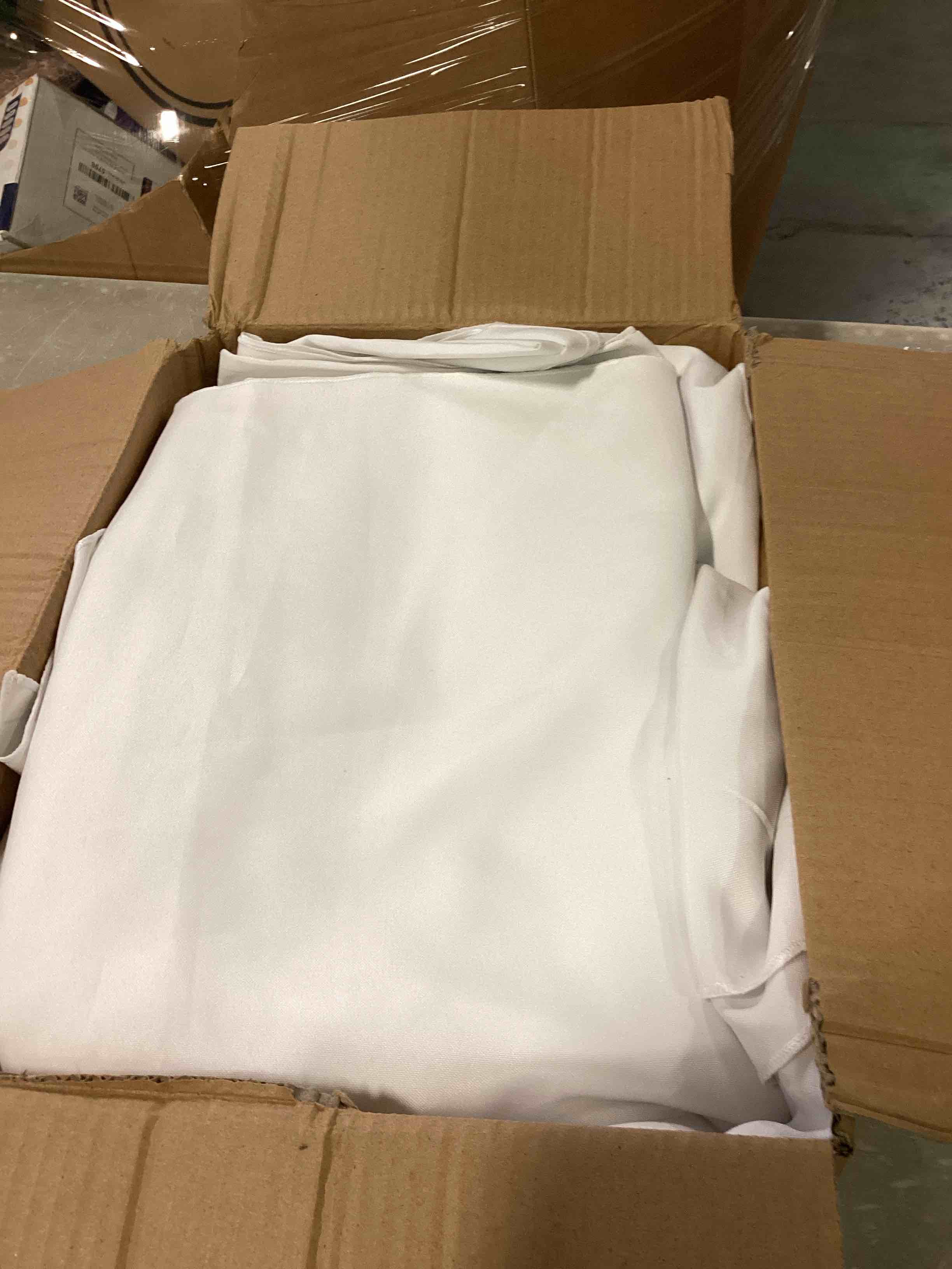 https://s3.amazonaws.com/lotting-images-prod/bidfta/YEL6680905_1722429344792.jpeg