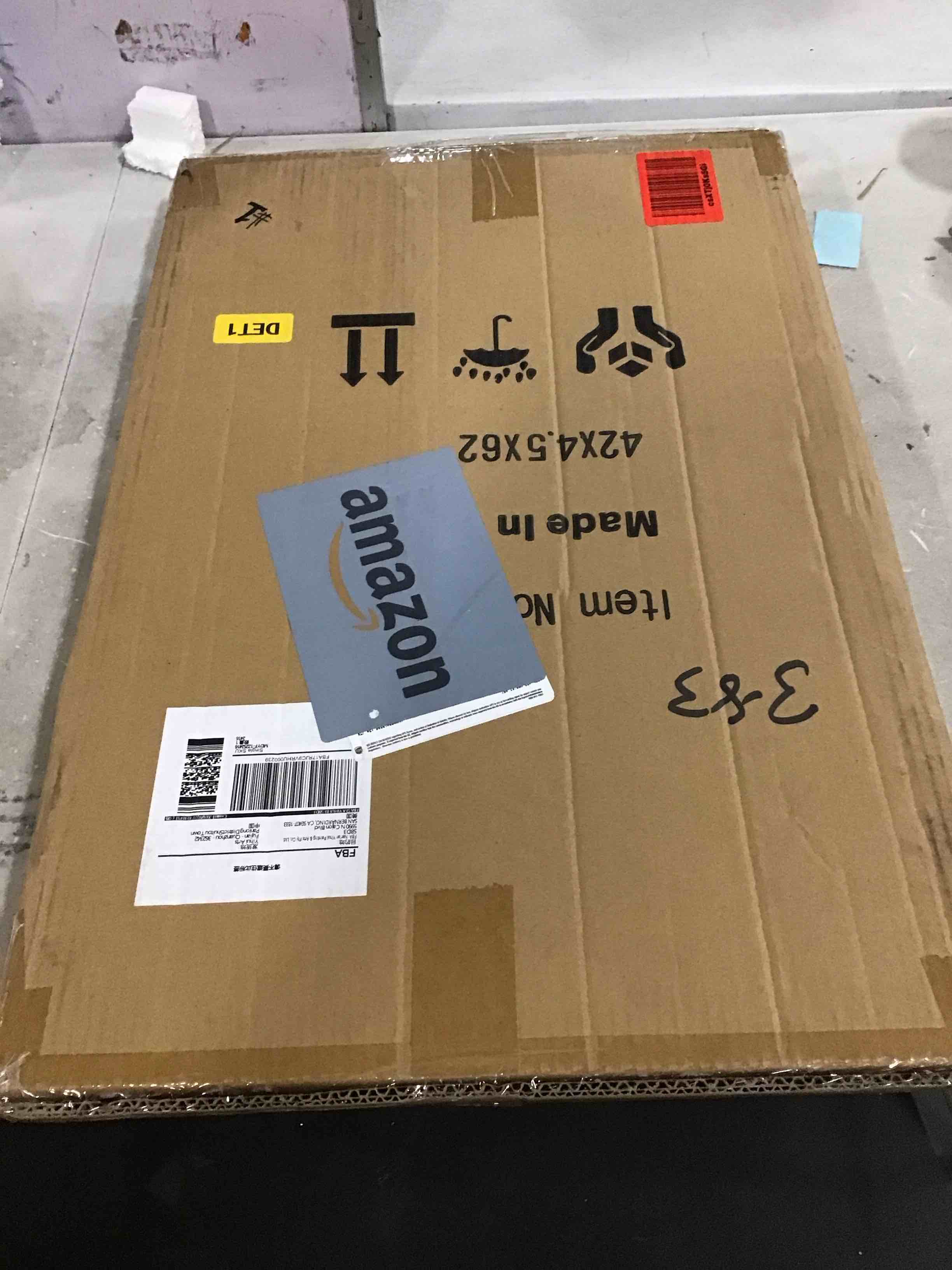 https://s3.amazonaws.com/lotting-images-prod/bidfta/YEL6681692_1721188954945.jpeg