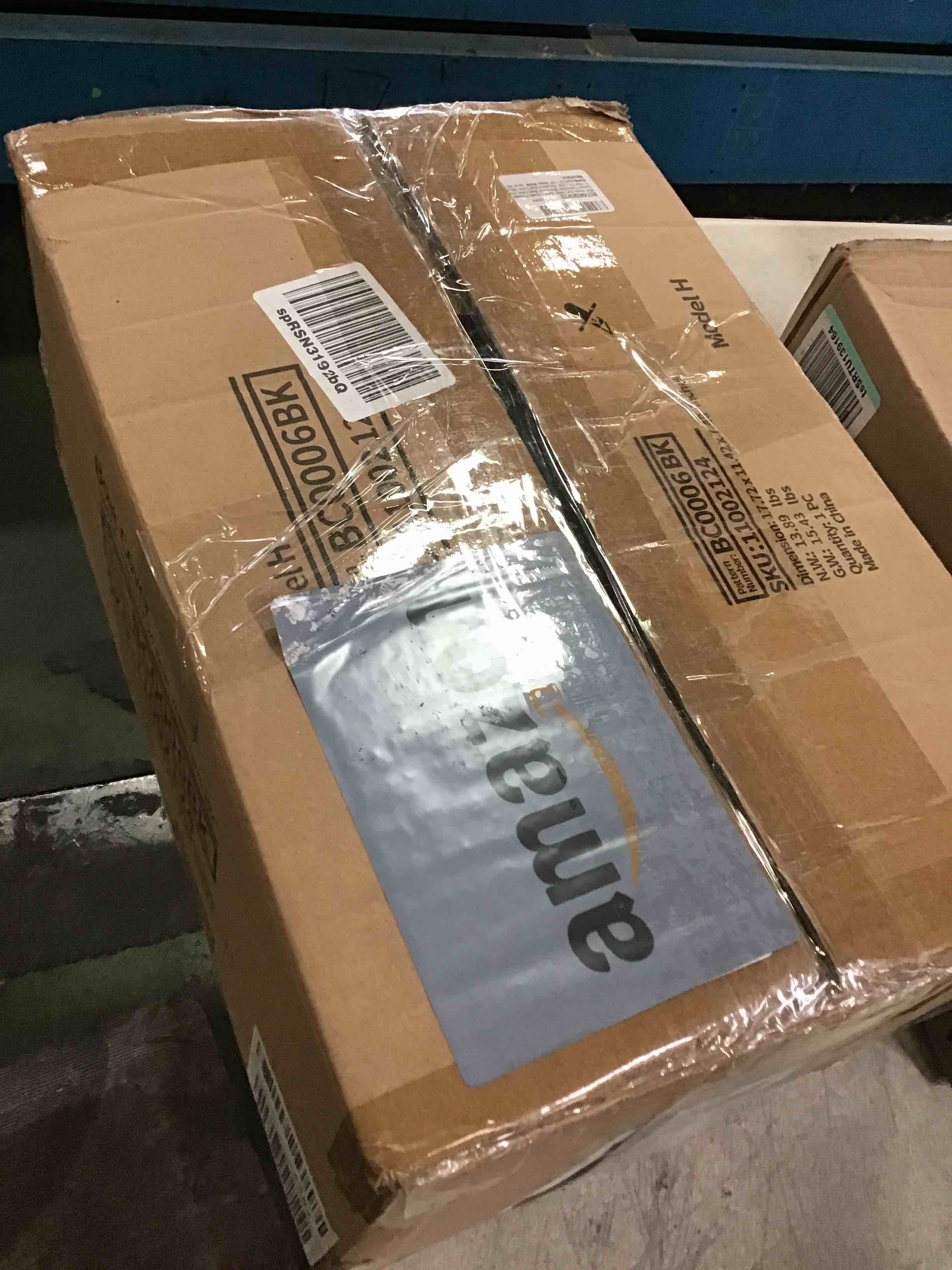 https://s3.amazonaws.com/lotting-images-prod/bidfta/YEL6682690_1721757513100.jpeg