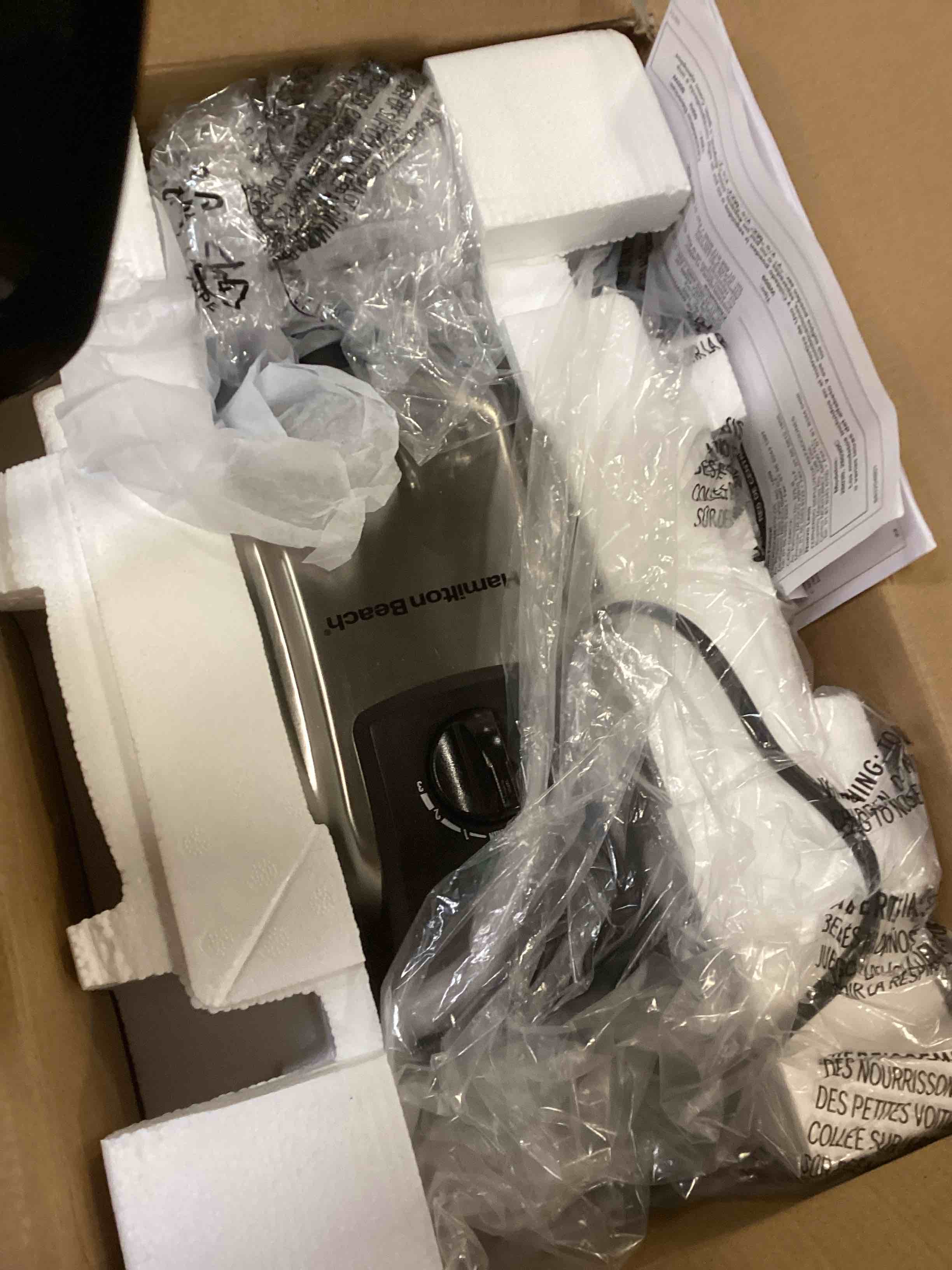 https://s3.amazonaws.com/lotting-images-prod/bidfta/YEL6683878_1723128384116.jpeg