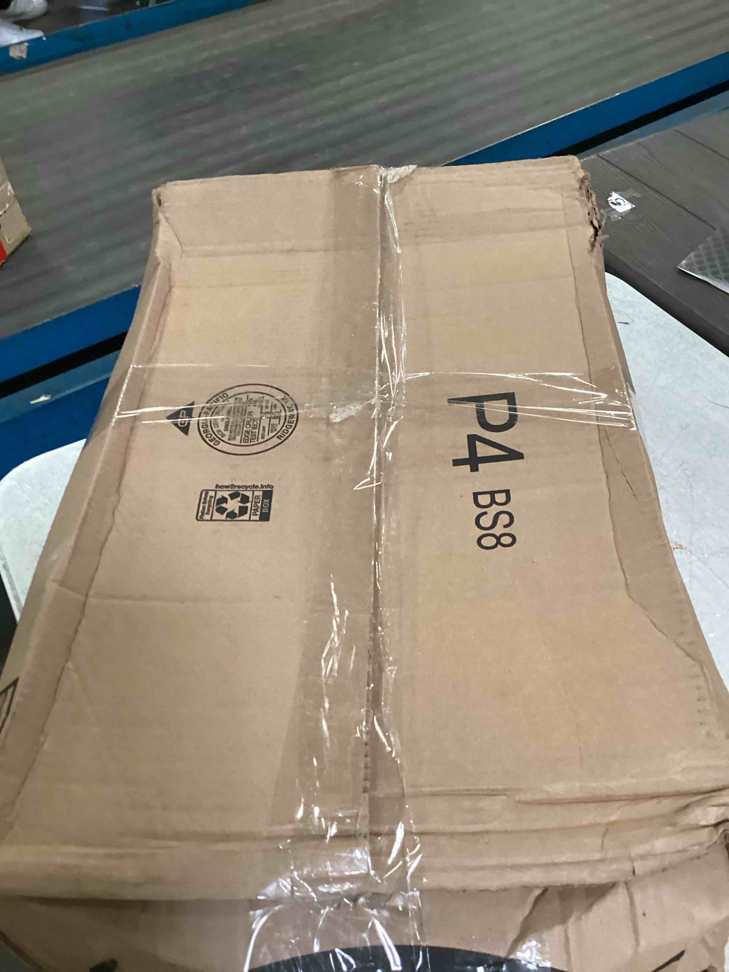 https://s3.amazonaws.com/lotting-images-prod/bidfta/YEL6684703_1721491026519.jpeg