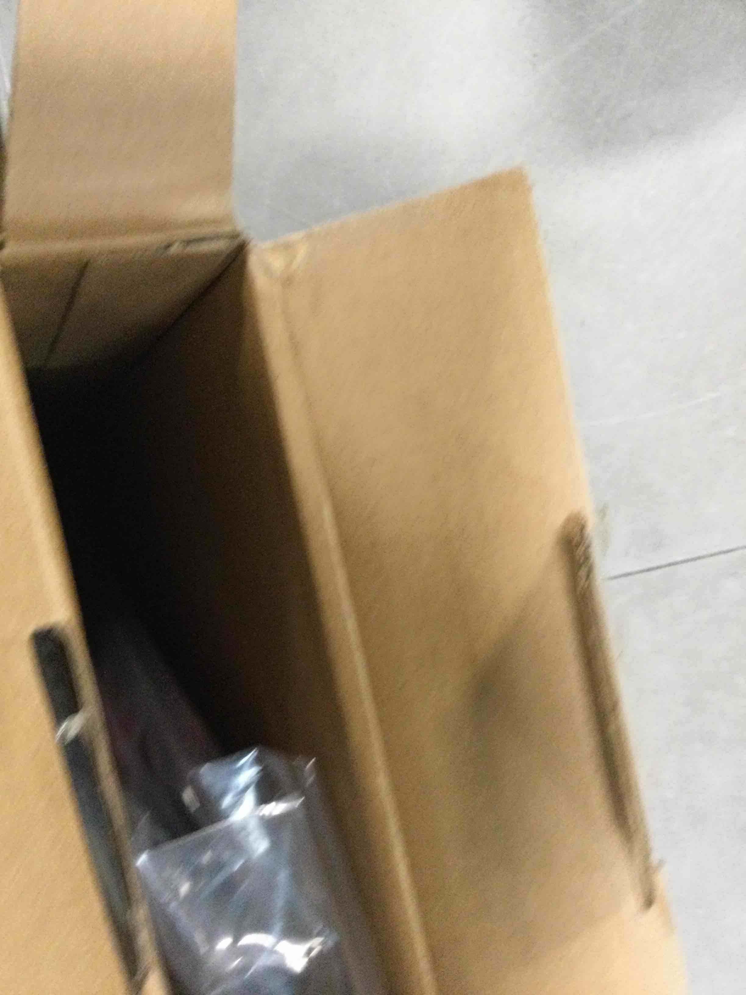 https://s3.amazonaws.com/lotting-images-prod/bidfta/YEL6685066_1721781410700.jpeg