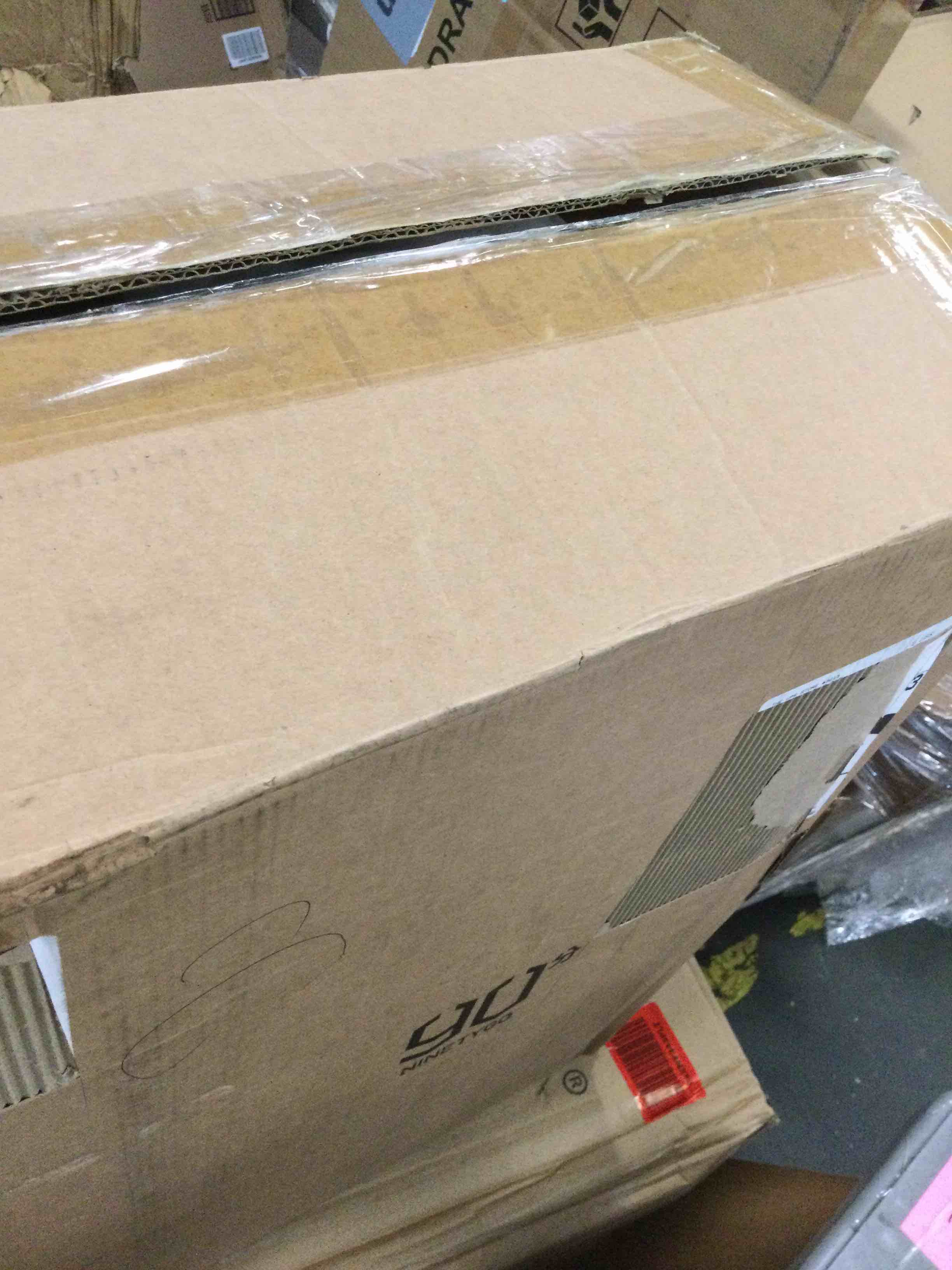 https://s3.amazonaws.com/lotting-images-prod/bidfta/YEL6685202_1721864315497.jpeg