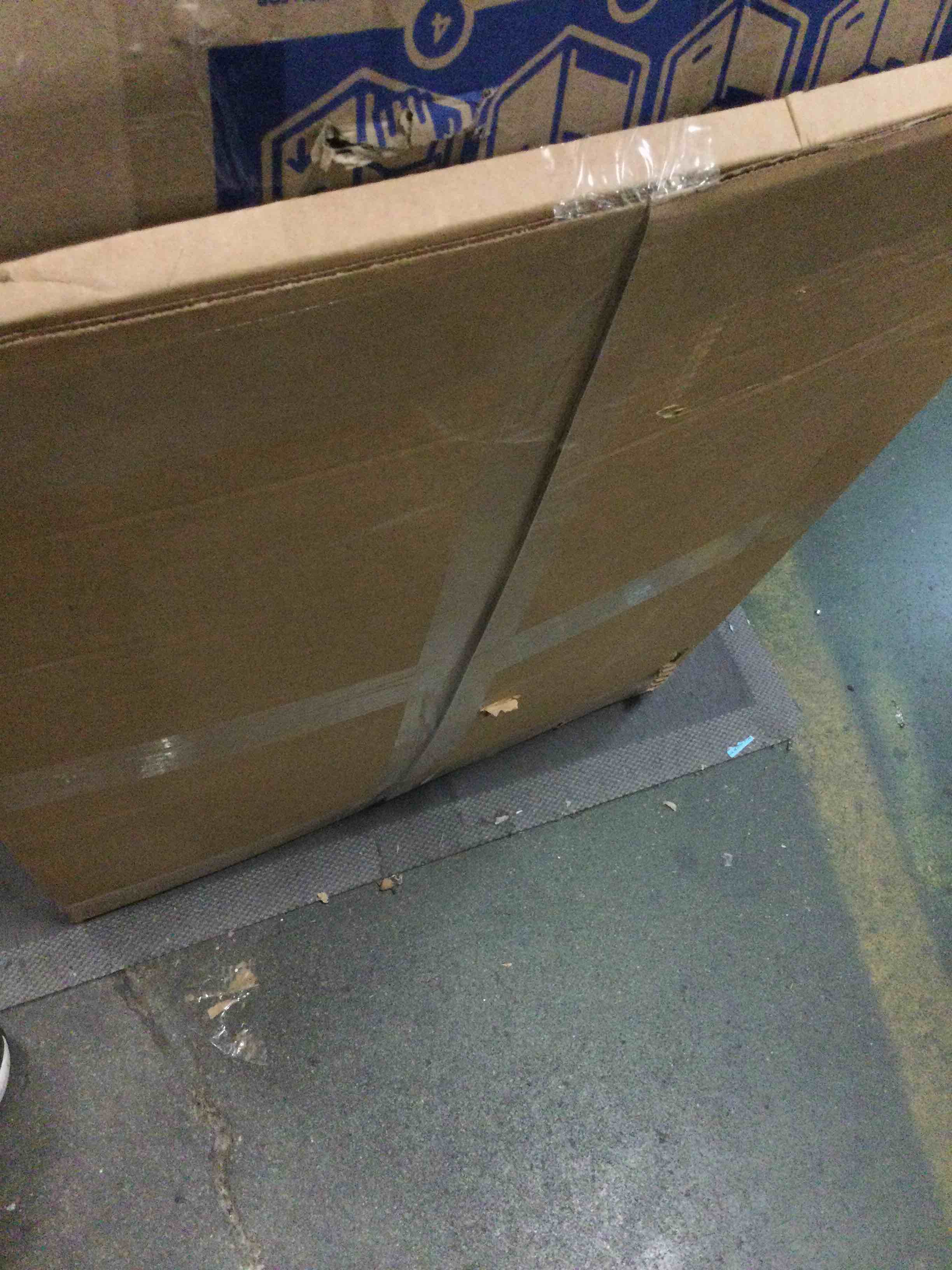 https://s3.amazonaws.com/lotting-images-prod/bidfta/YEL6685252_1721872542587.jpeg