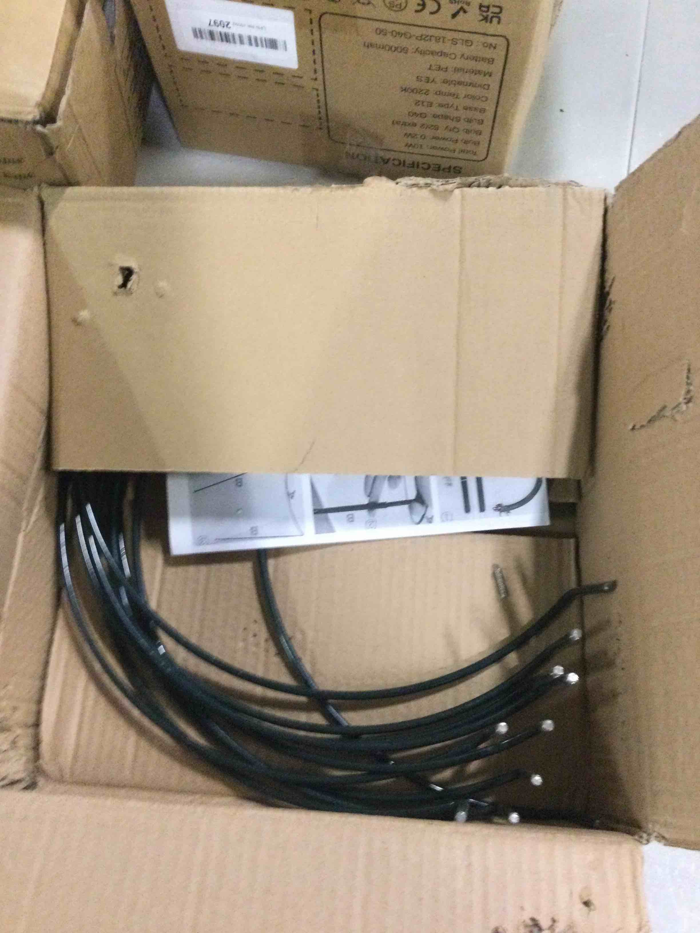 https://s3.amazonaws.com/lotting-images-prod/bidfta/YEL6685556_1722033863852.jpeg