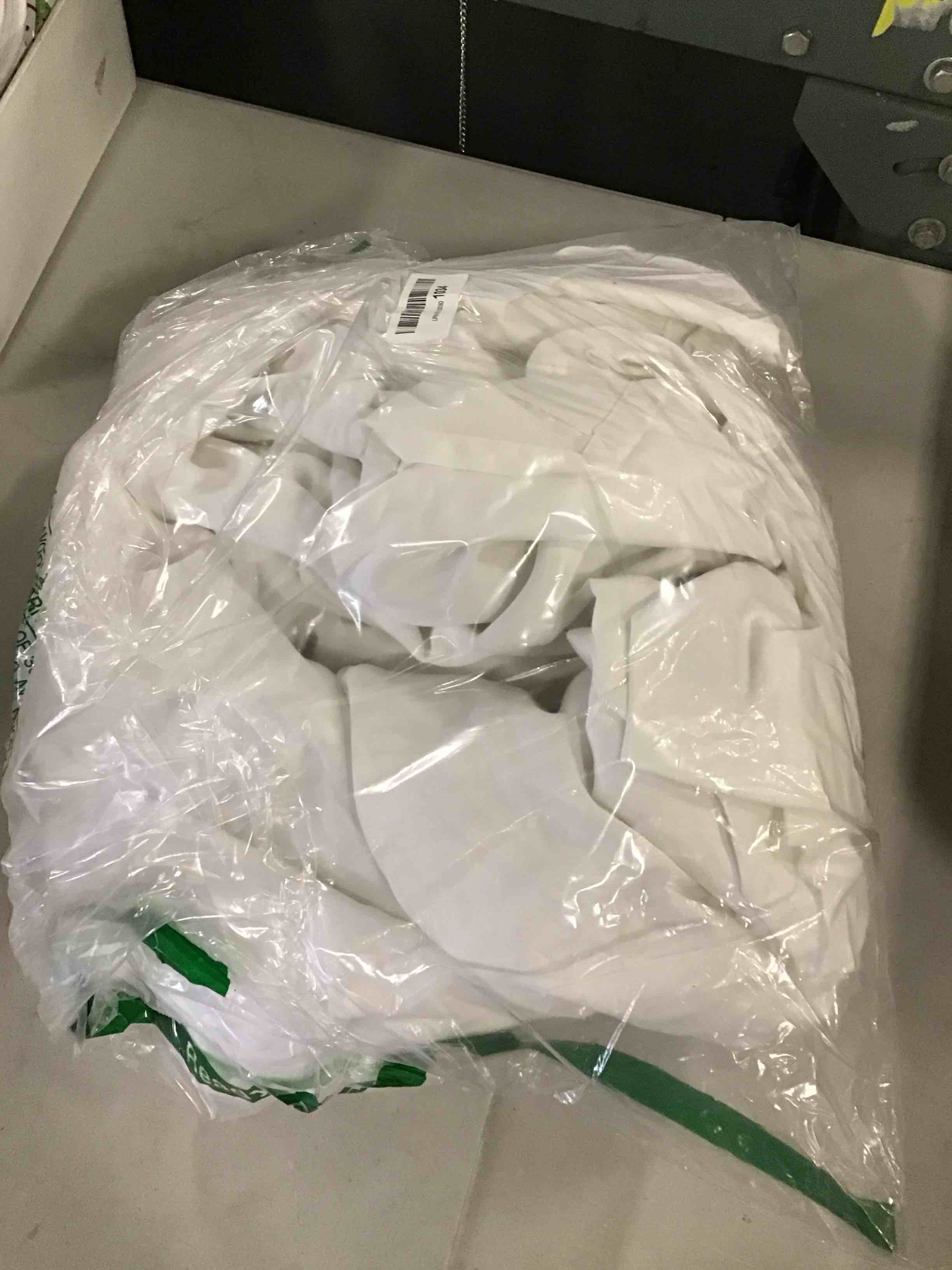 https://s3.amazonaws.com/lotting-images-prod/bidfta/YEL6686254_1720633287389.jpeg