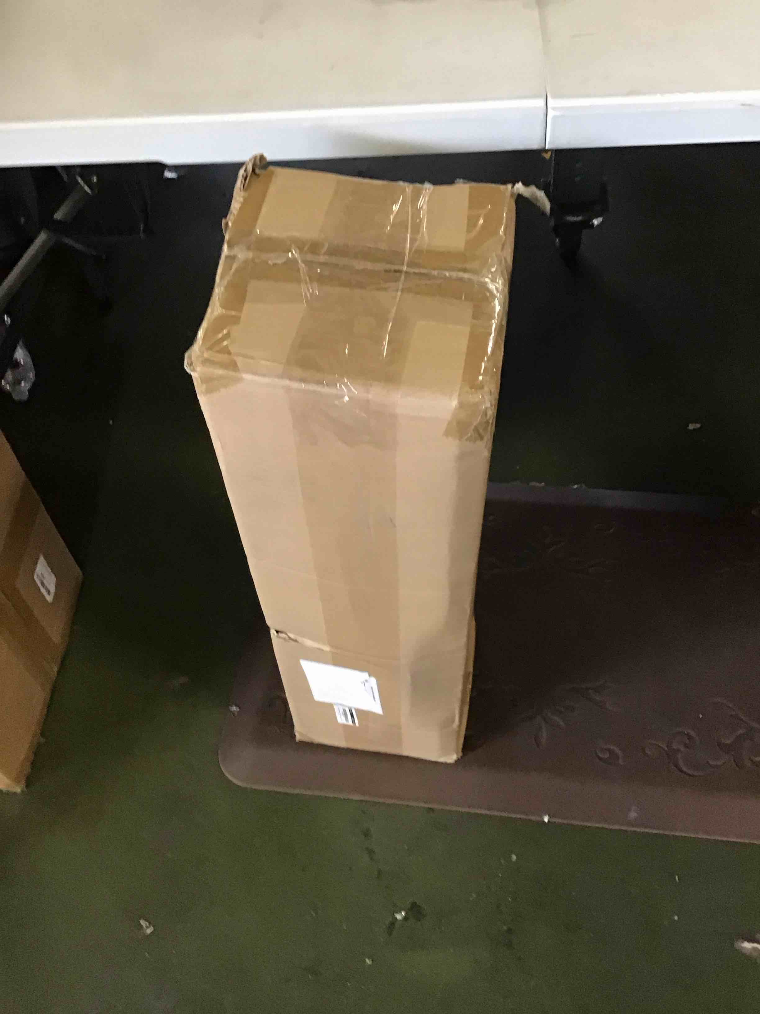 https://s3.amazonaws.com/lotting-images-prod/bidfta/YEL6686272_1720636656747.jpeg