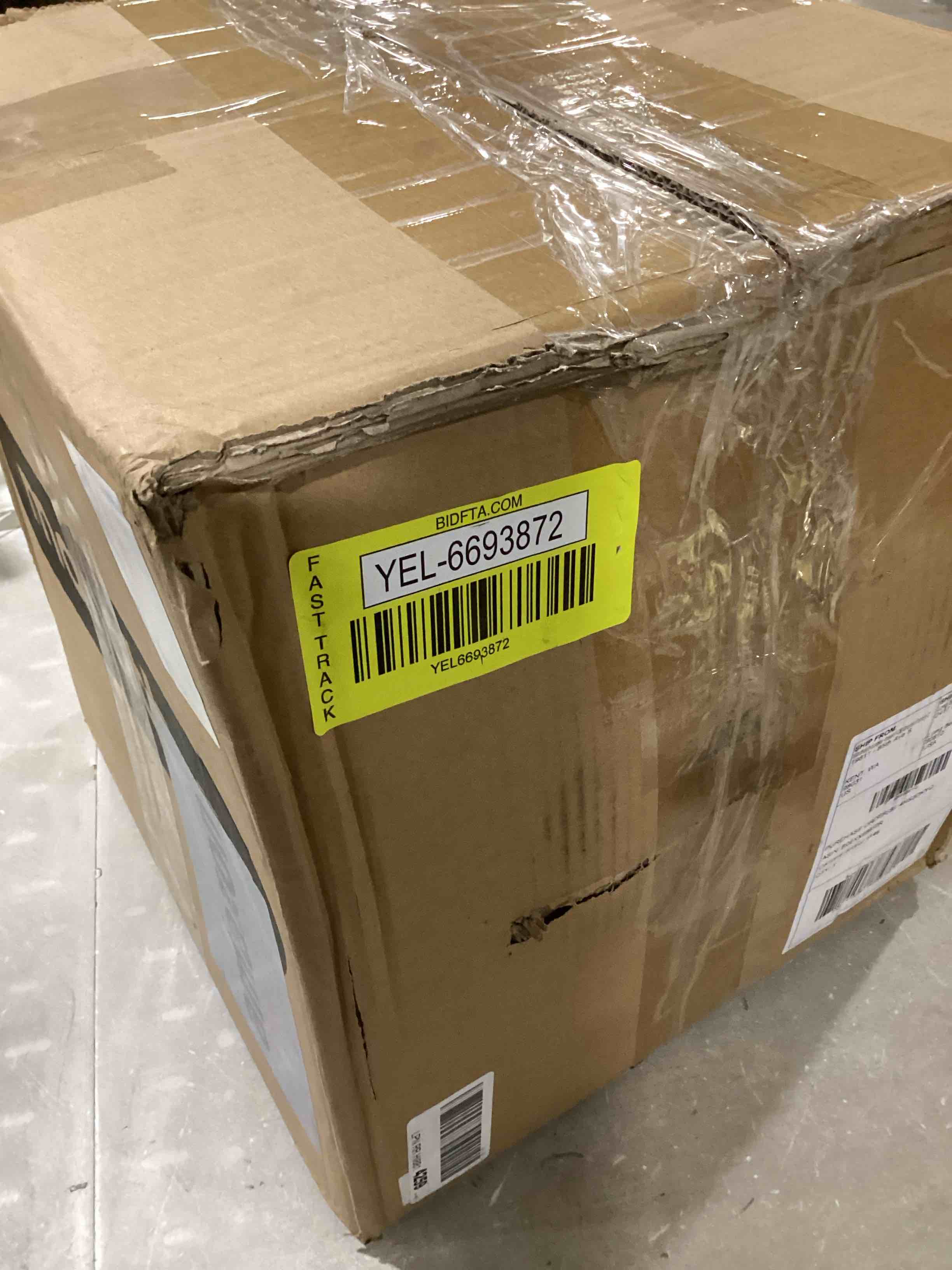 https://s3.amazonaws.com/lotting-images-prod/bidfta/YEL6693872_1722538082419.jpeg