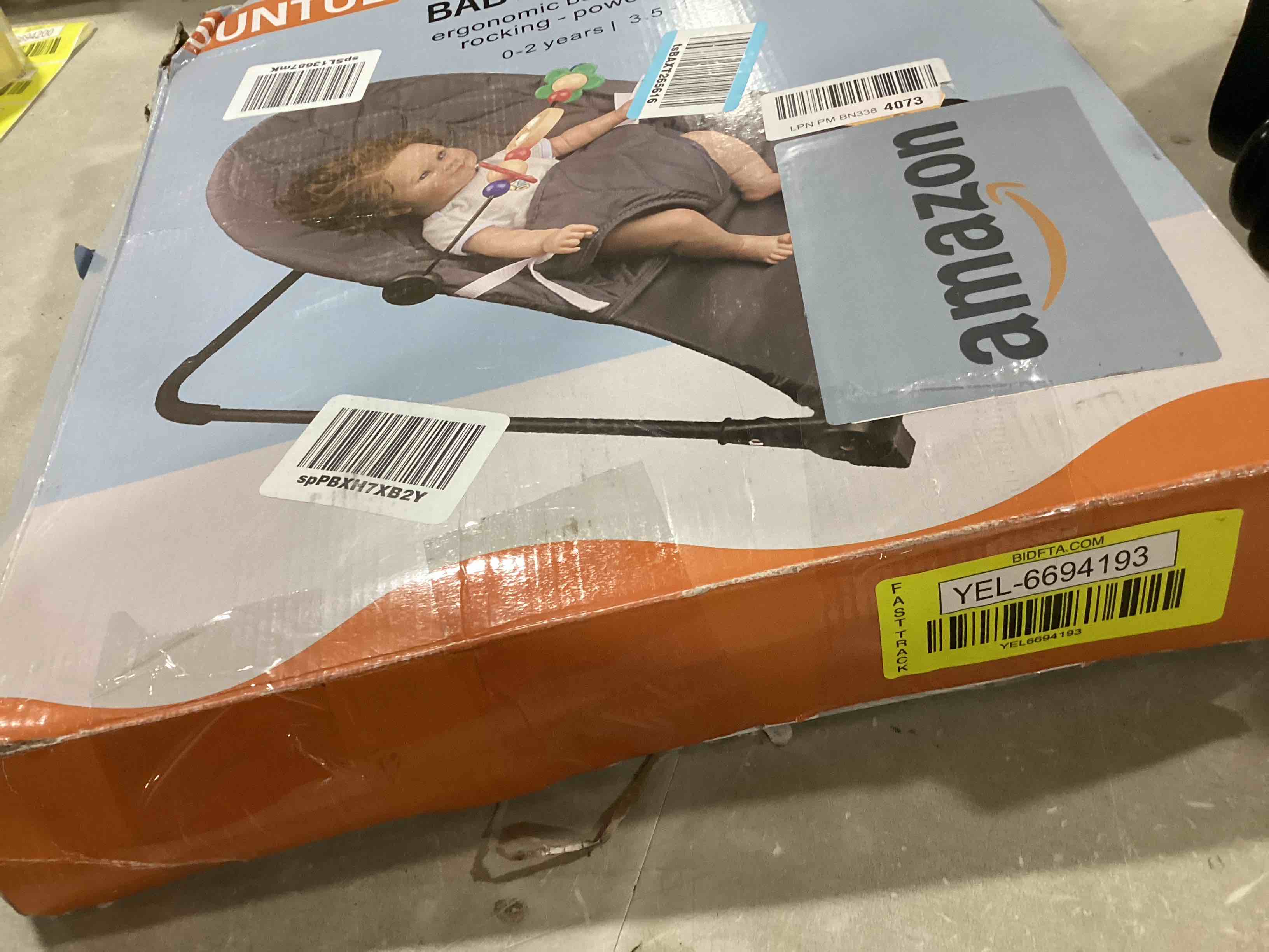 https://s3.amazonaws.com/lotting-images-prod/bidfta/YEL6694193_1723563812250.jpeg