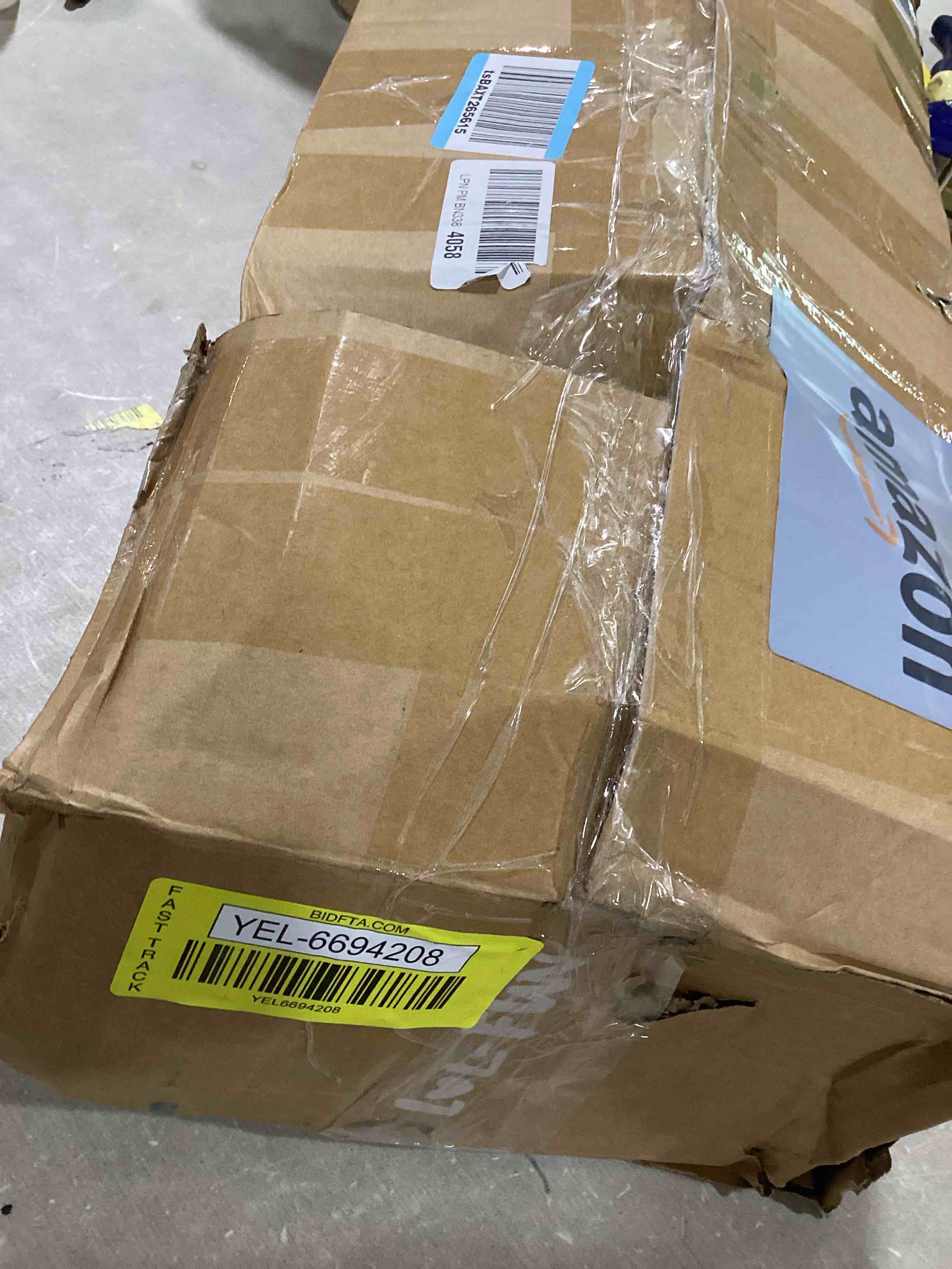 https://s3.amazonaws.com/lotting-images-prod/bidfta/YEL6694208_1723567919397.jpeg
