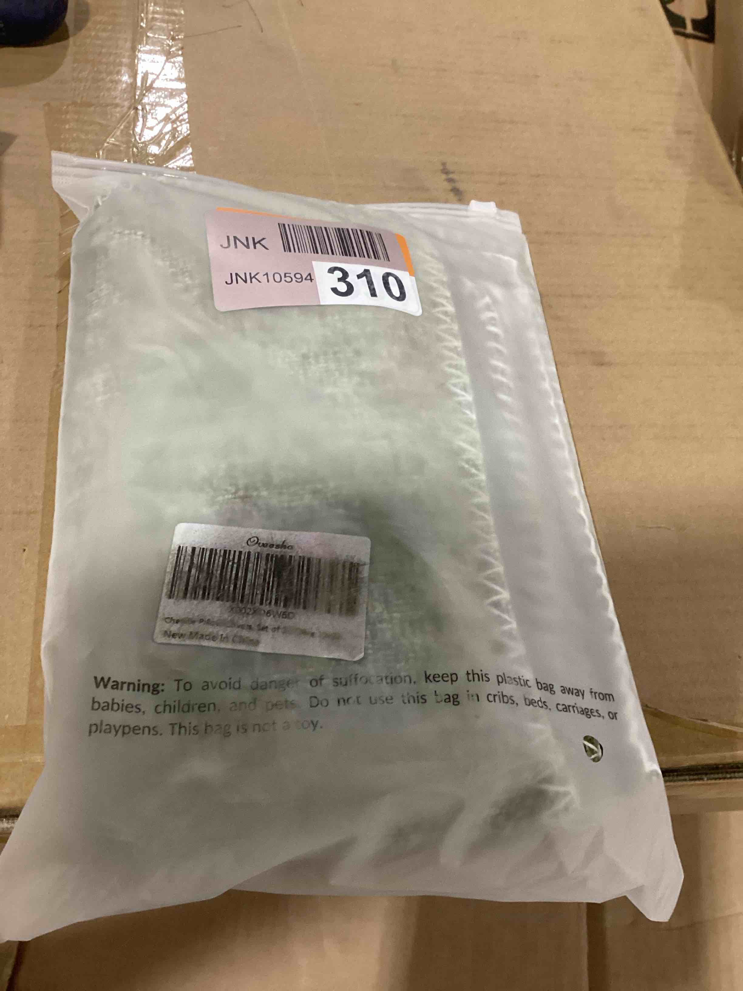 https://s3.amazonaws.com/lotting-images-prod/bidfta/YEL6695561_1723724763334.jpeg