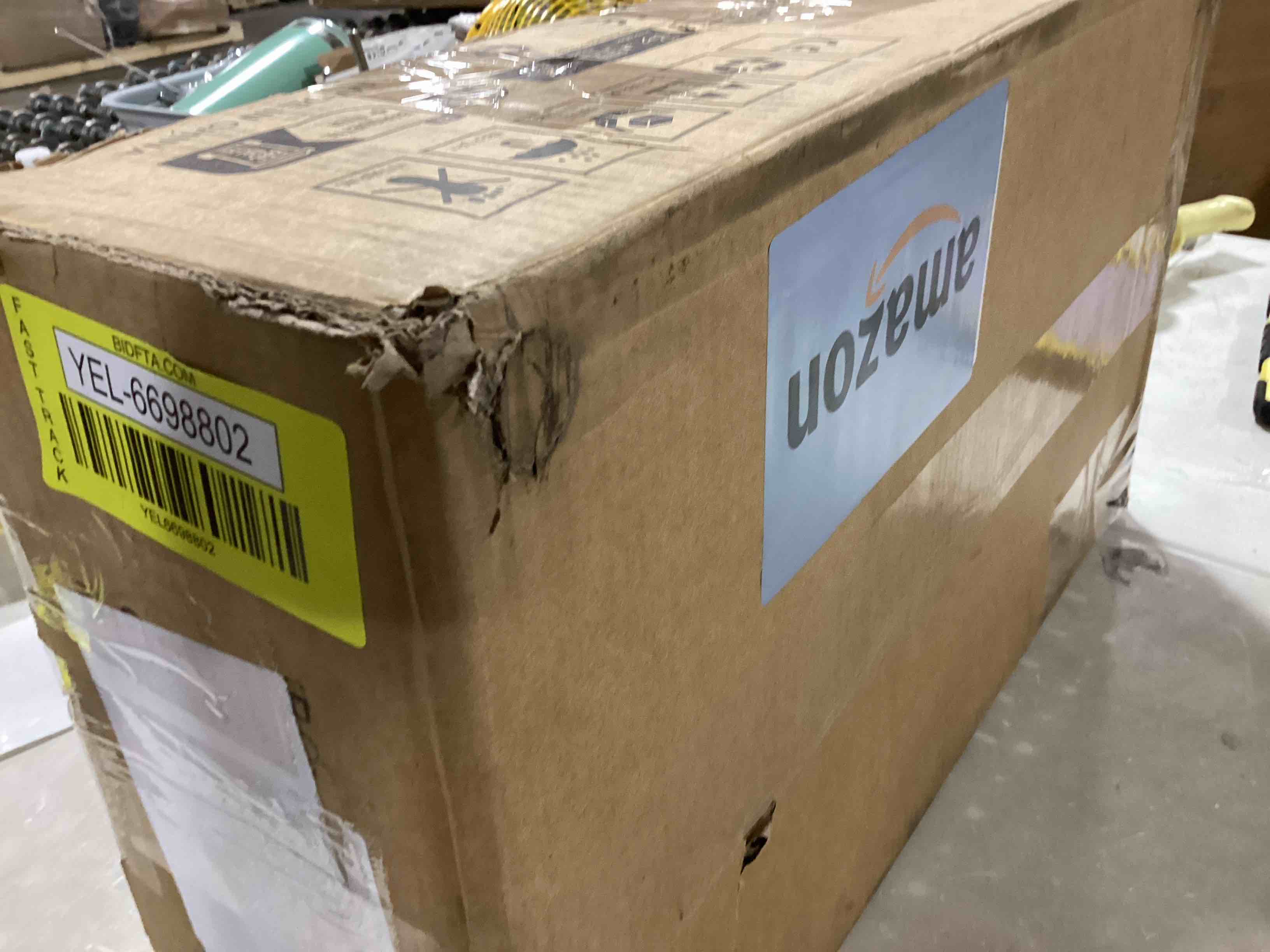 https://s3.amazonaws.com/lotting-images-prod/bidfta/YEL6698802_1722370502306.jpeg
