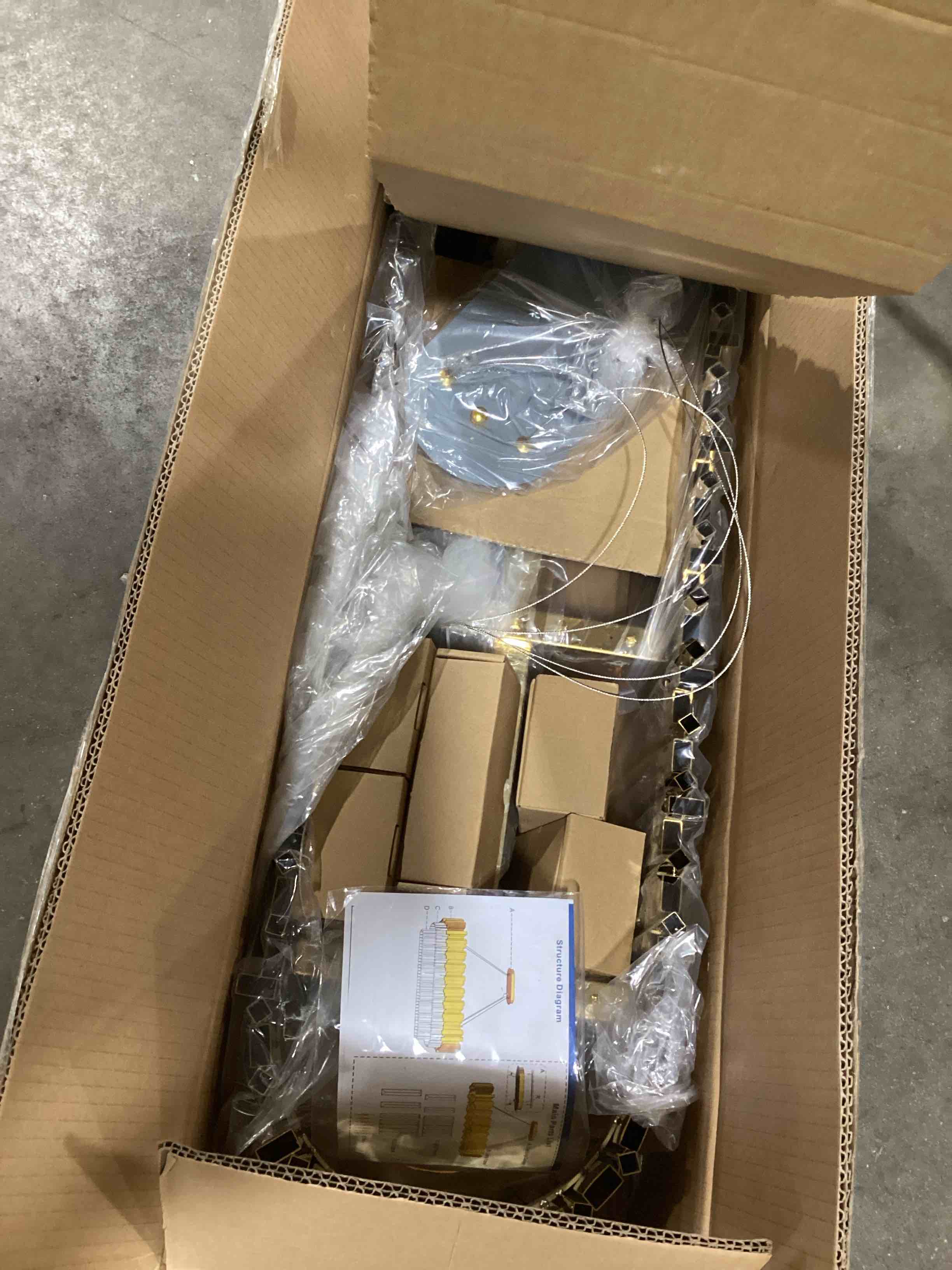 https://s3.amazonaws.com/lotting-images-prod/bidfta/YEL6698815_1722428093858.jpeg