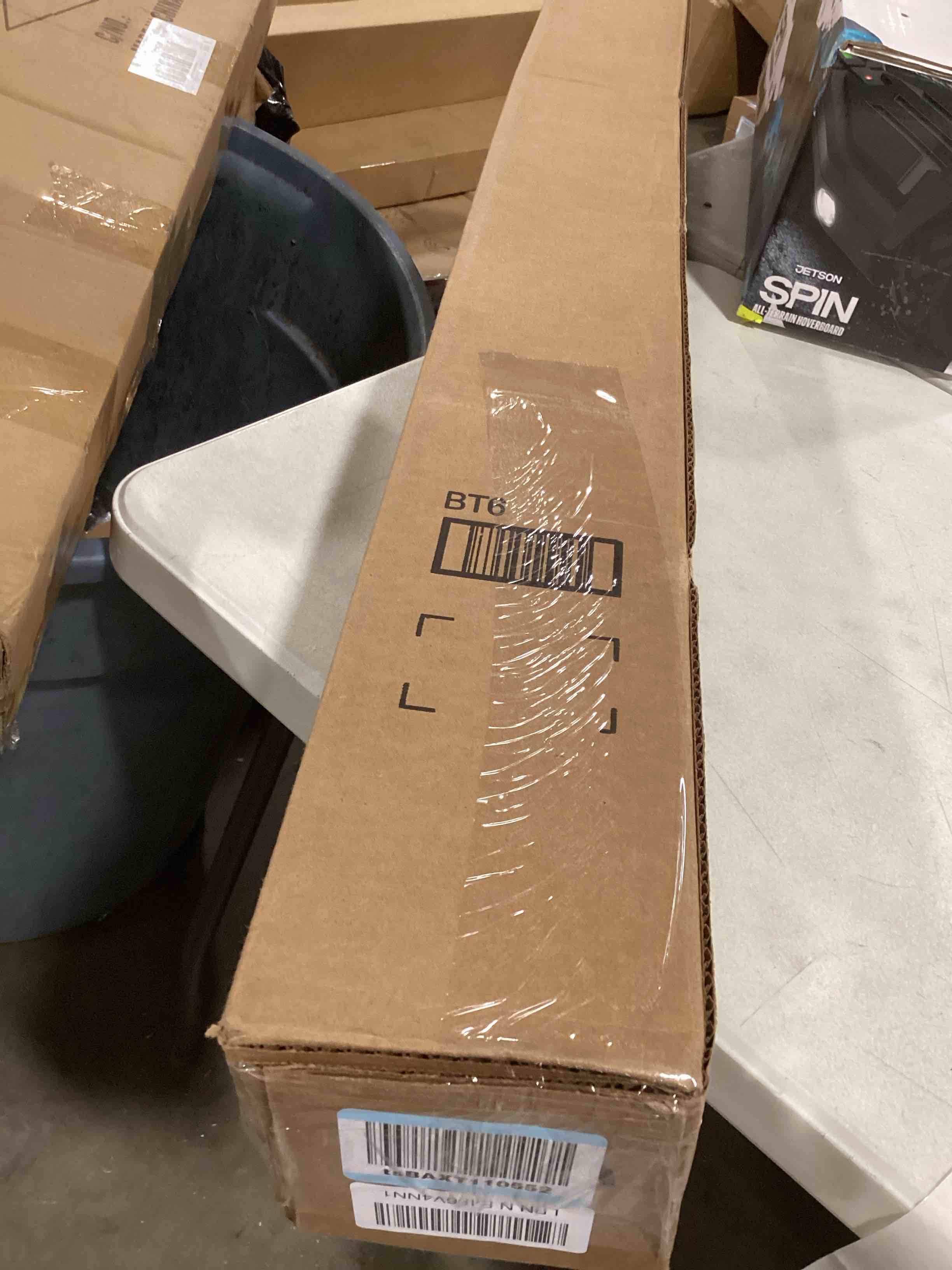 https://s3.amazonaws.com/lotting-images-prod/bidfta/YEL6699081_1722540524017.jpeg