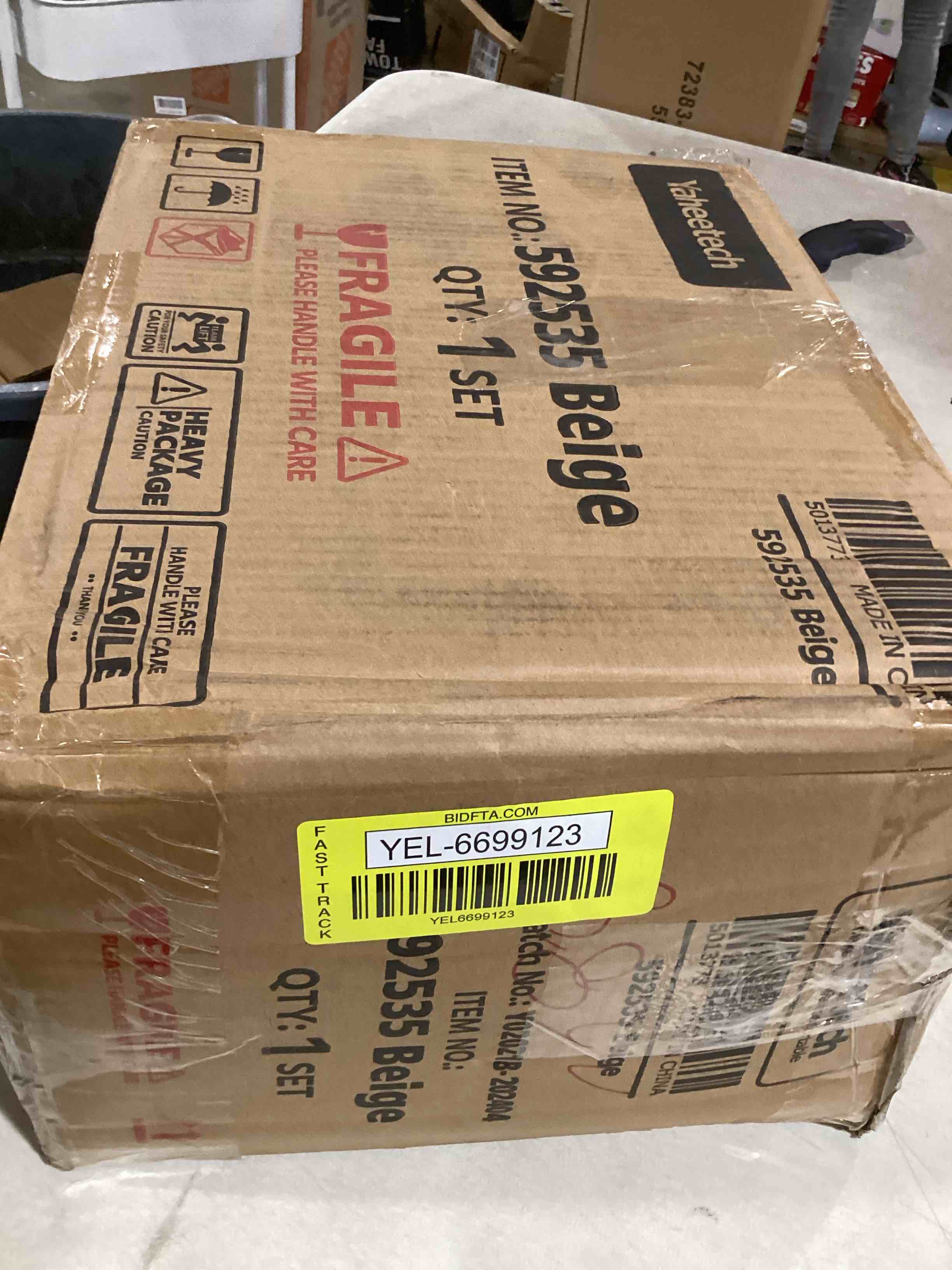 https://s3.amazonaws.com/lotting-images-prod/bidfta/YEL6699123_1722603311312.jpeg