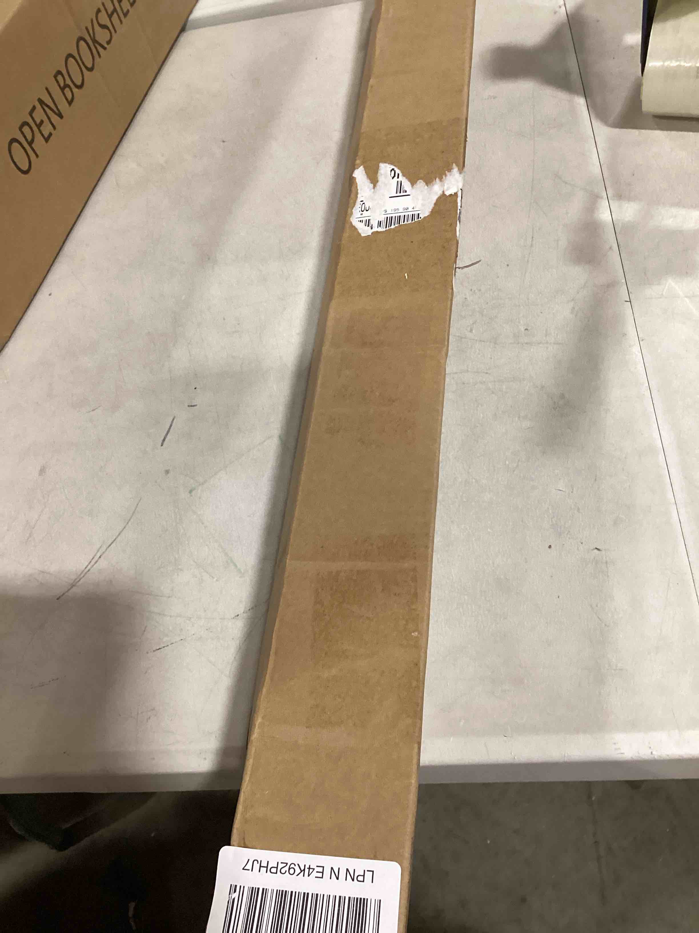 https://s3.amazonaws.com/lotting-images-prod/bidfta/YEL6699722_1722255966534.jpeg