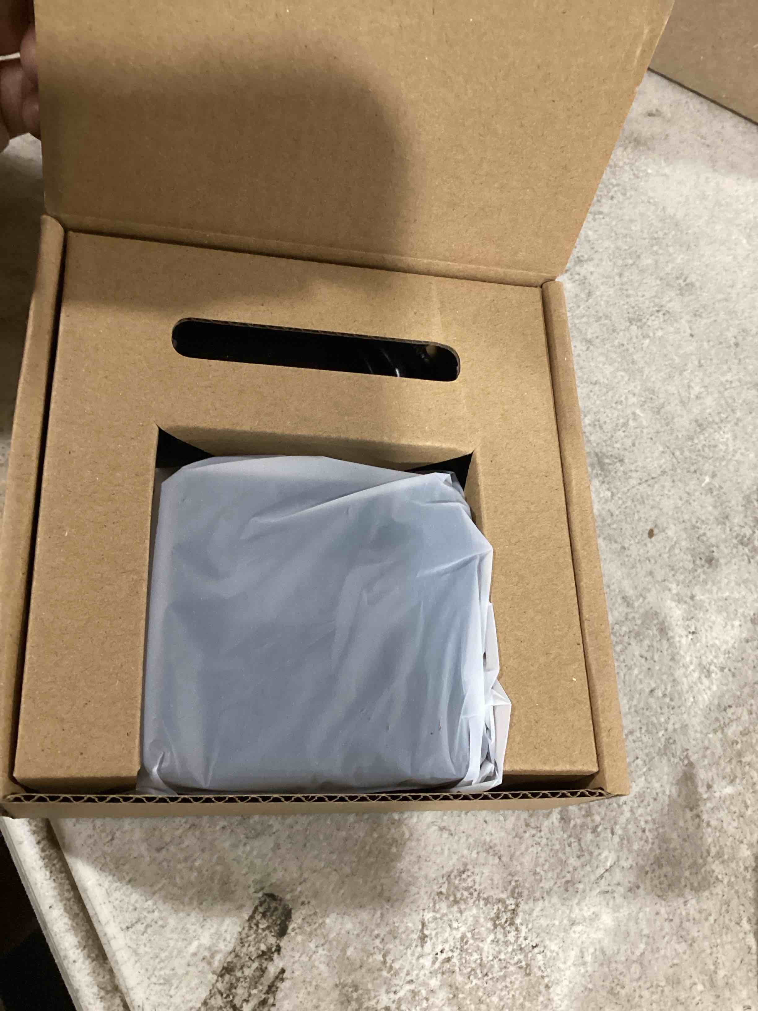 https://s3.amazonaws.com/lotting-images-prod/bidfta/YEL6699753_1722878467970.jpeg