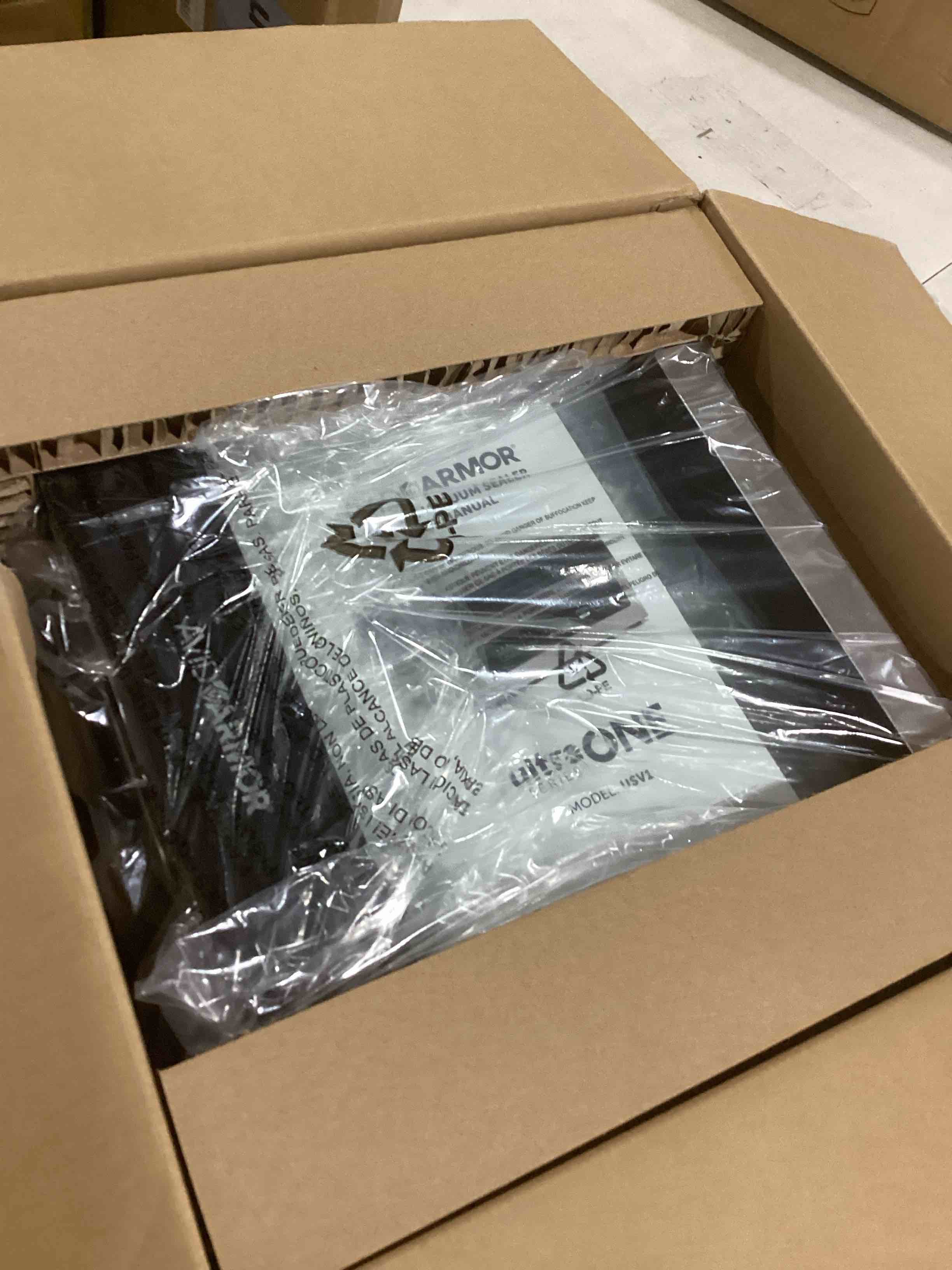https://s3.amazonaws.com/lotting-images-prod/bidfta/YEL6700963_1721841846766.jpeg