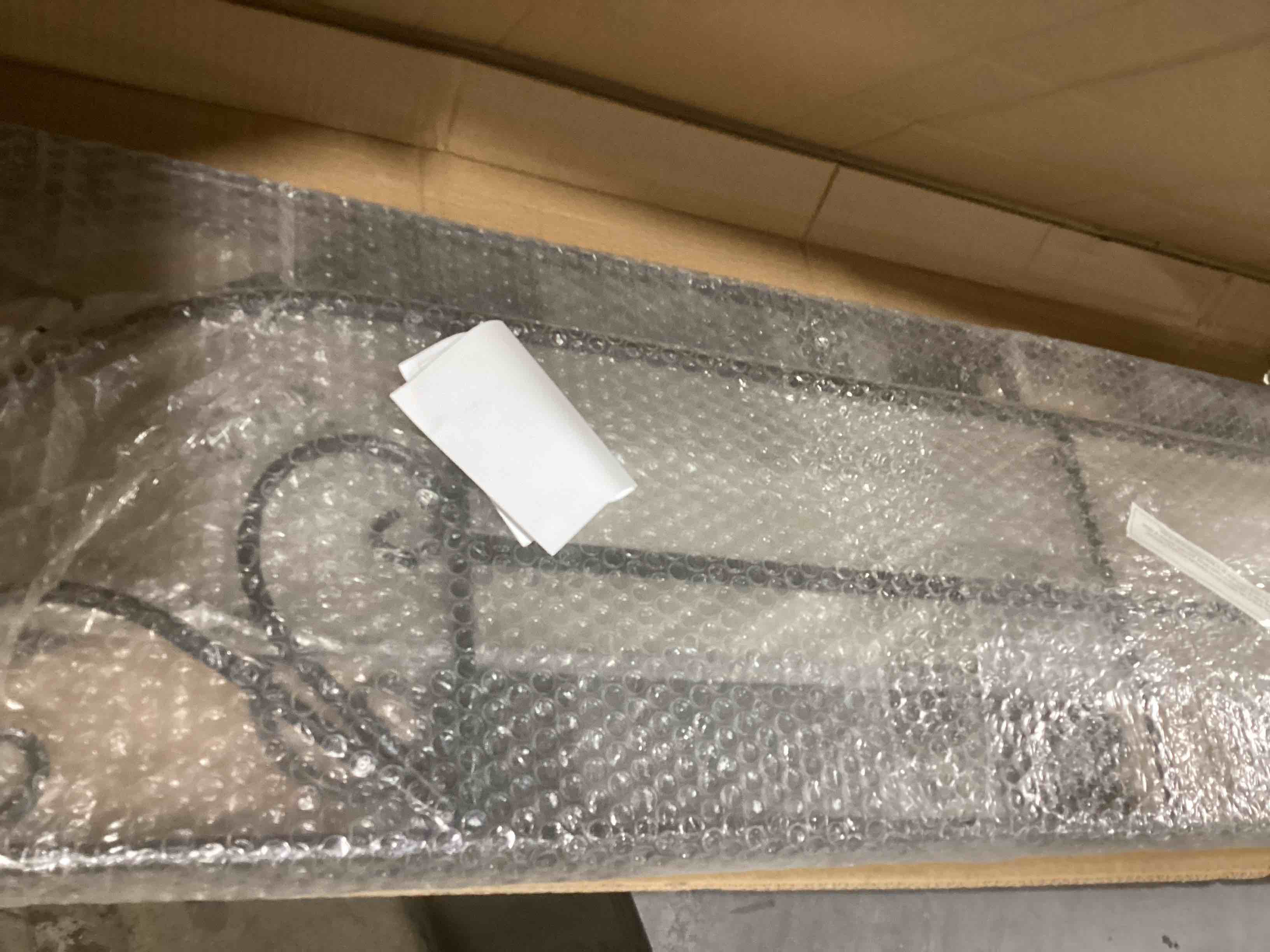 https://s3.amazonaws.com/lotting-images-prod/bidfta/YEL6702034_1722603051831.jpeg
