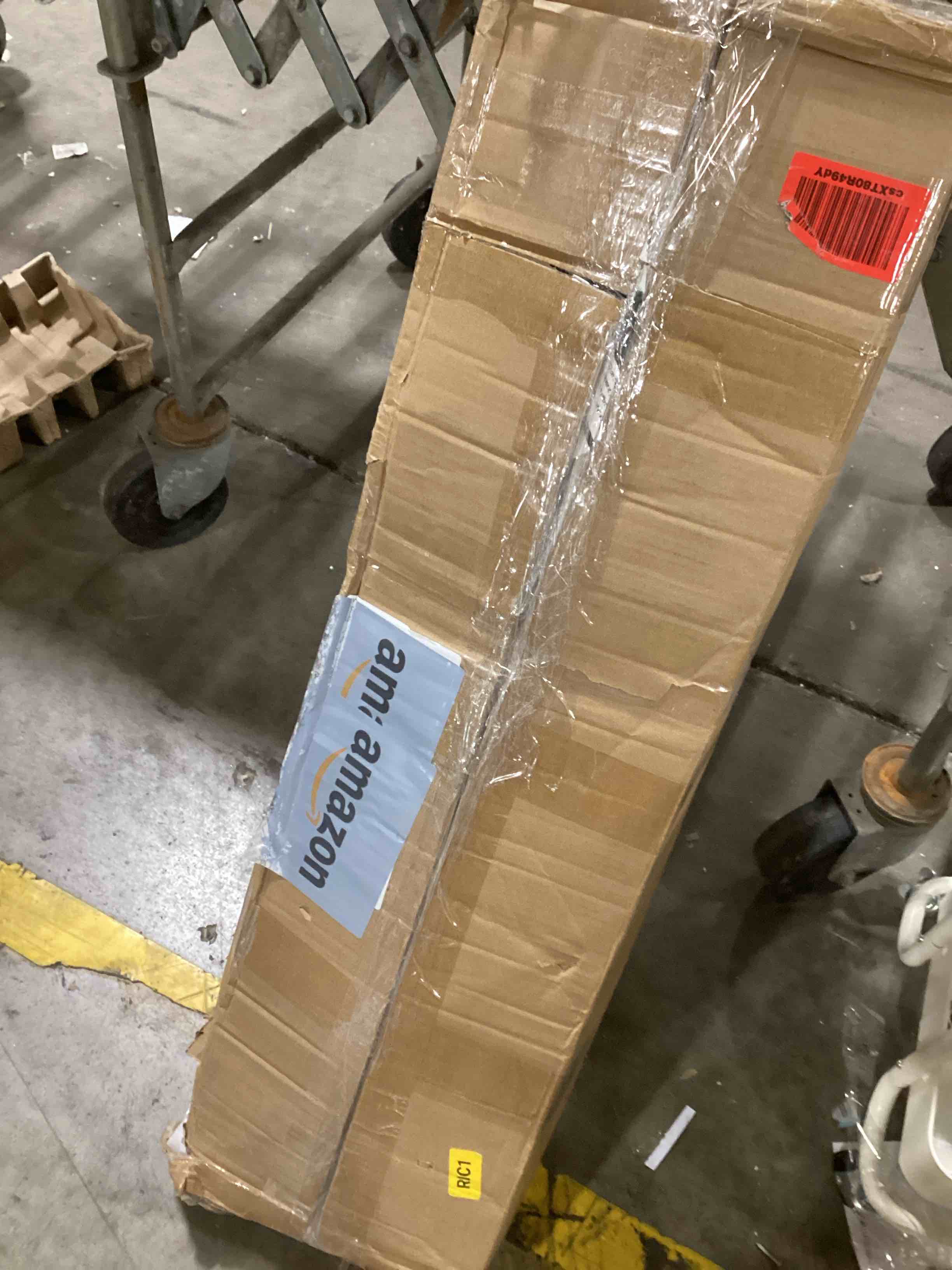 https://s3.amazonaws.com/lotting-images-prod/bidfta/YEL6702819_1721933745875.jpeg