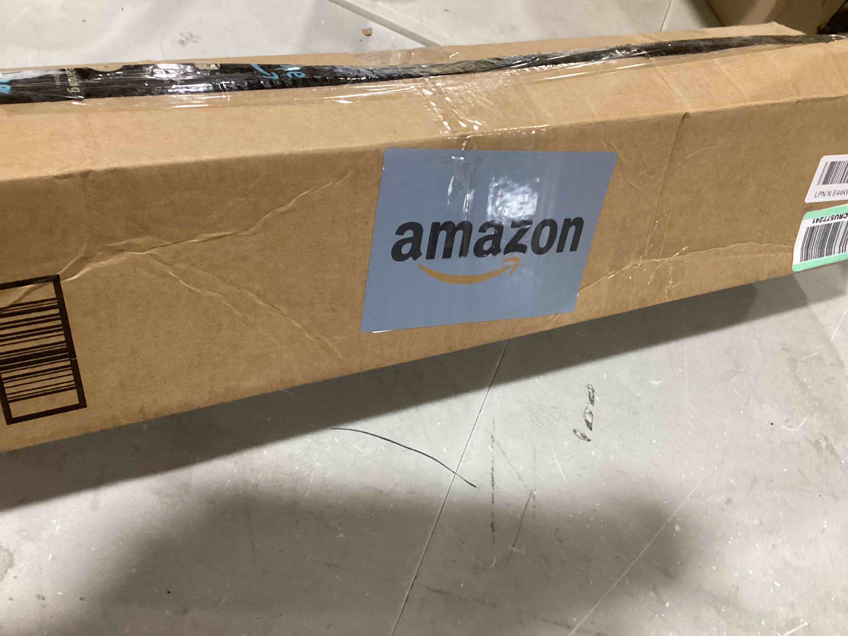 https://s3.amazonaws.com/lotting-images-prod/bidfta/YEL6703207_1722344213154.jpeg